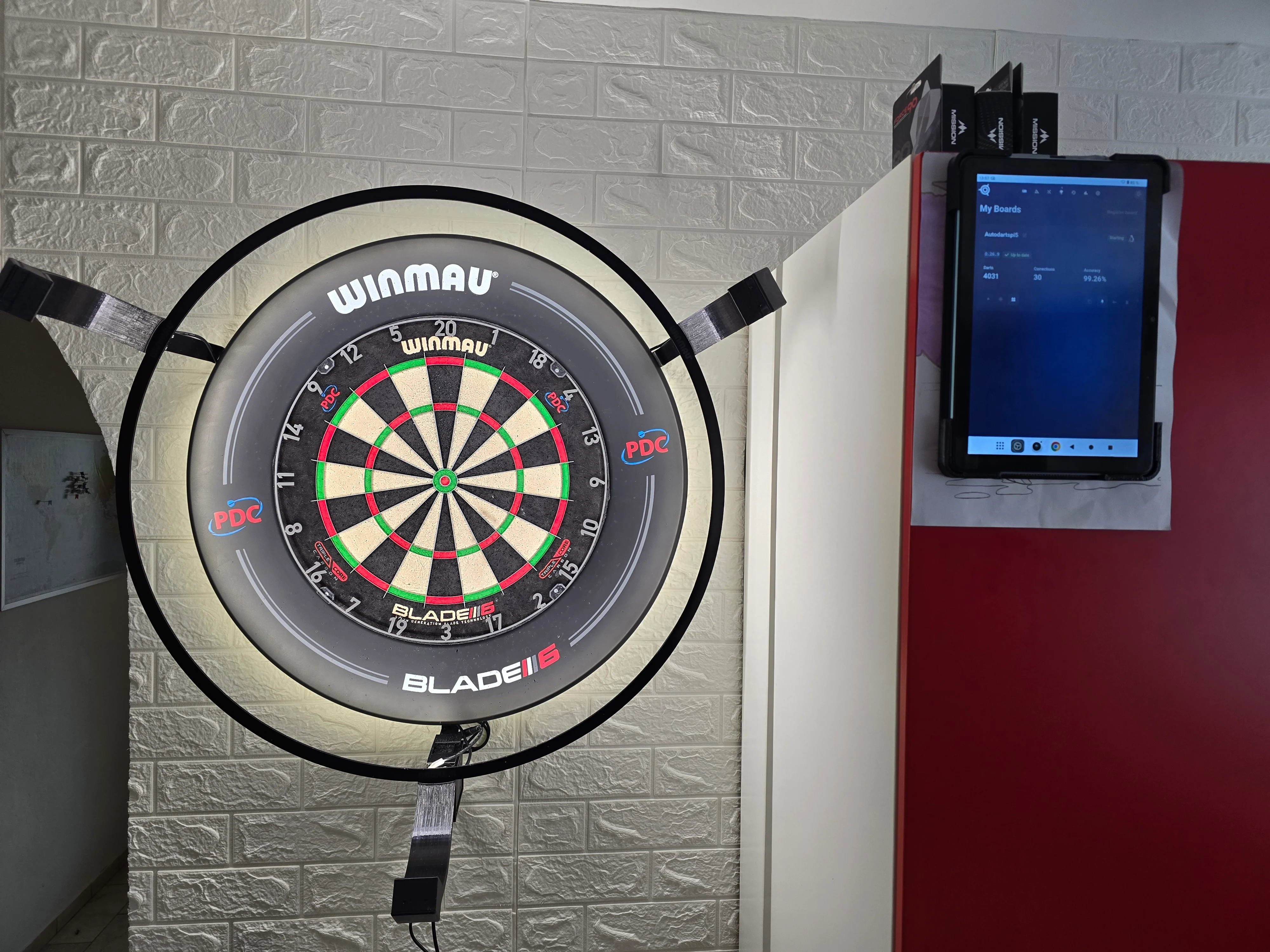 Einfacher Kamerahalter für Winmau Plasma und Targetbeleuchtung Autodarts Autodarts.io