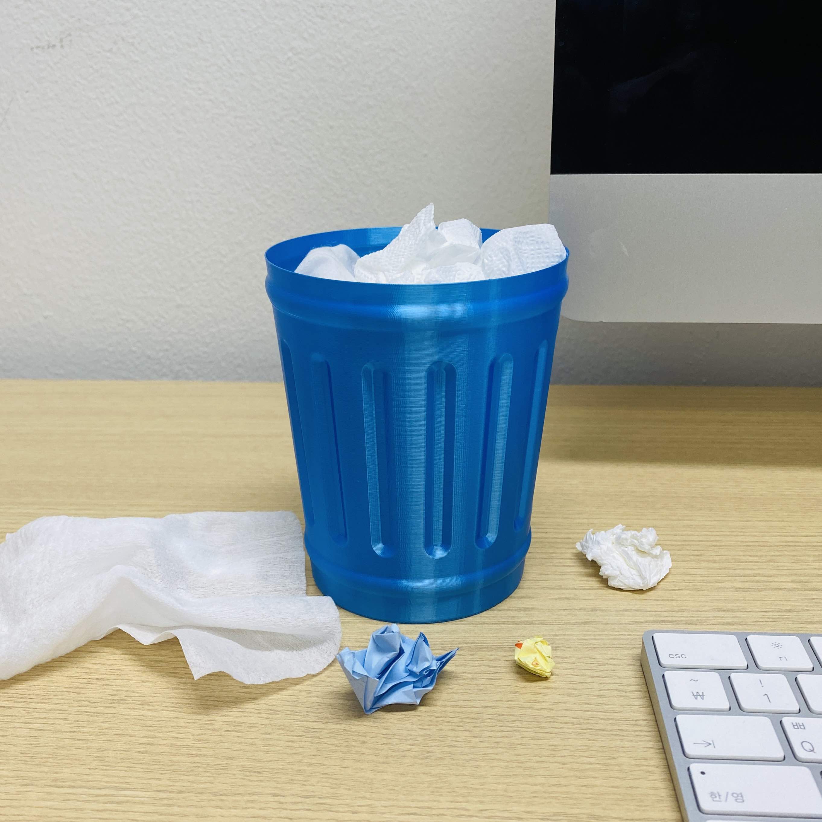 Mini Trash can with Fusion 360