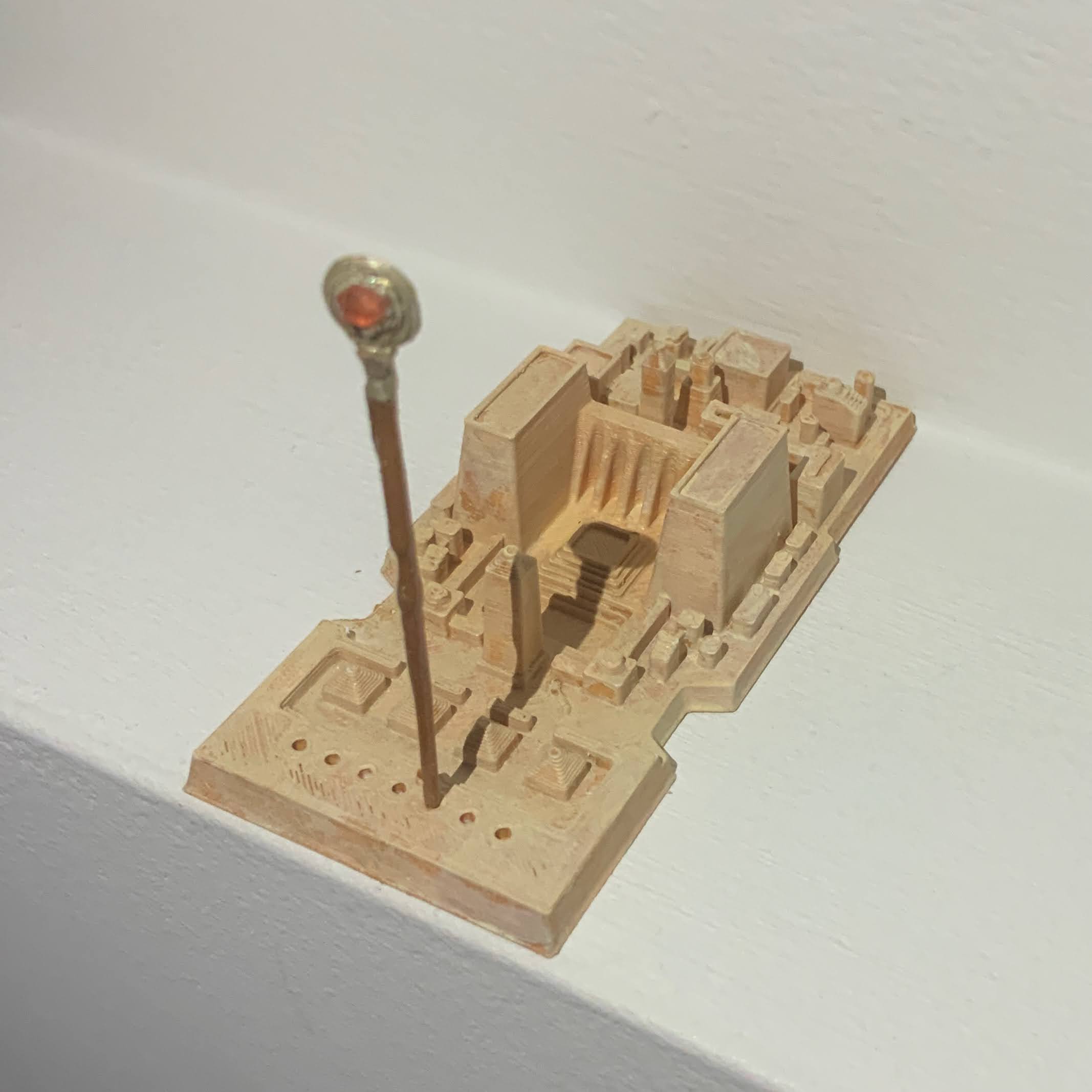 Headpiece for Kenner map room set