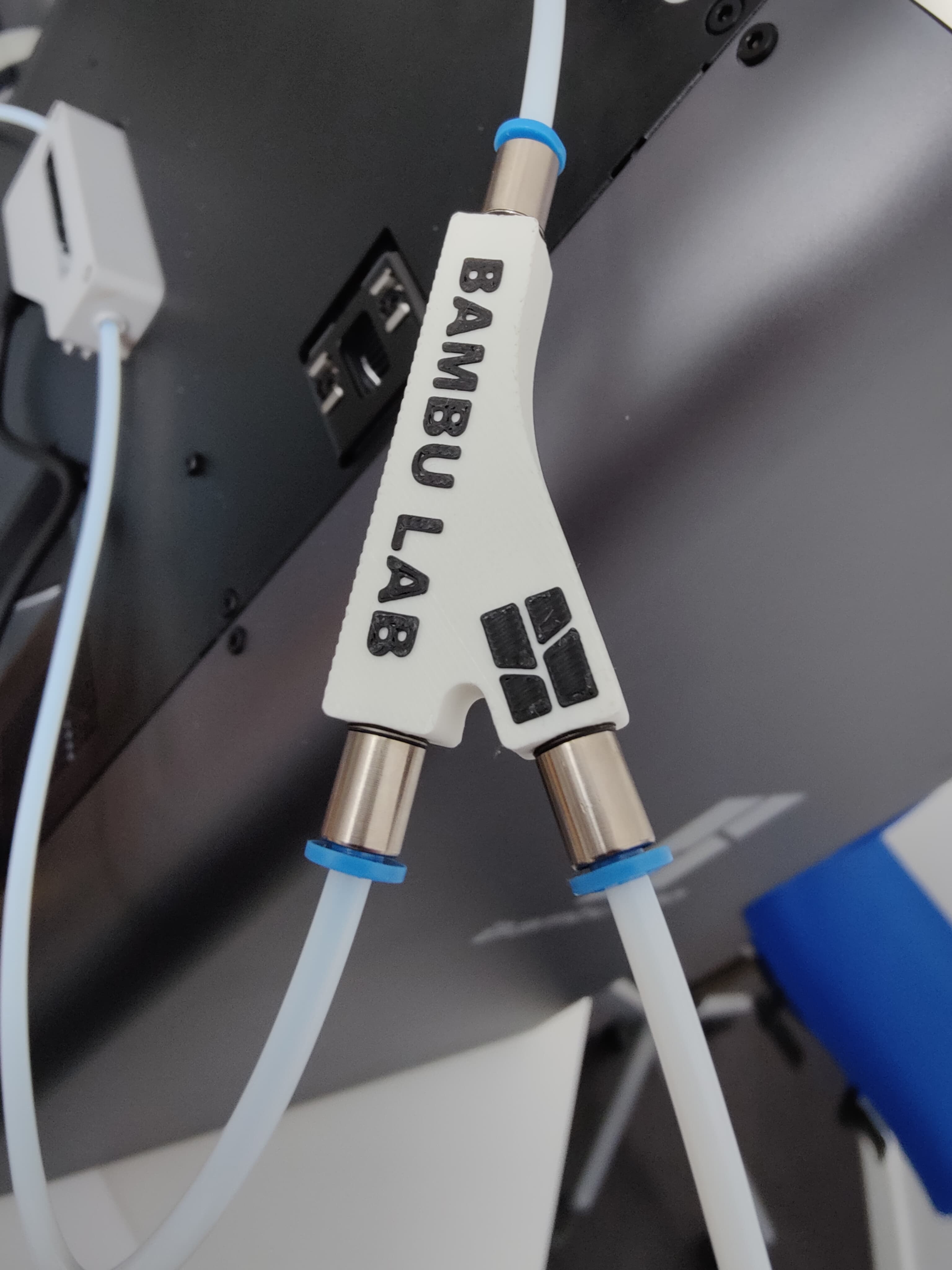 Professional Bambu Lab Filament Y-Splitter