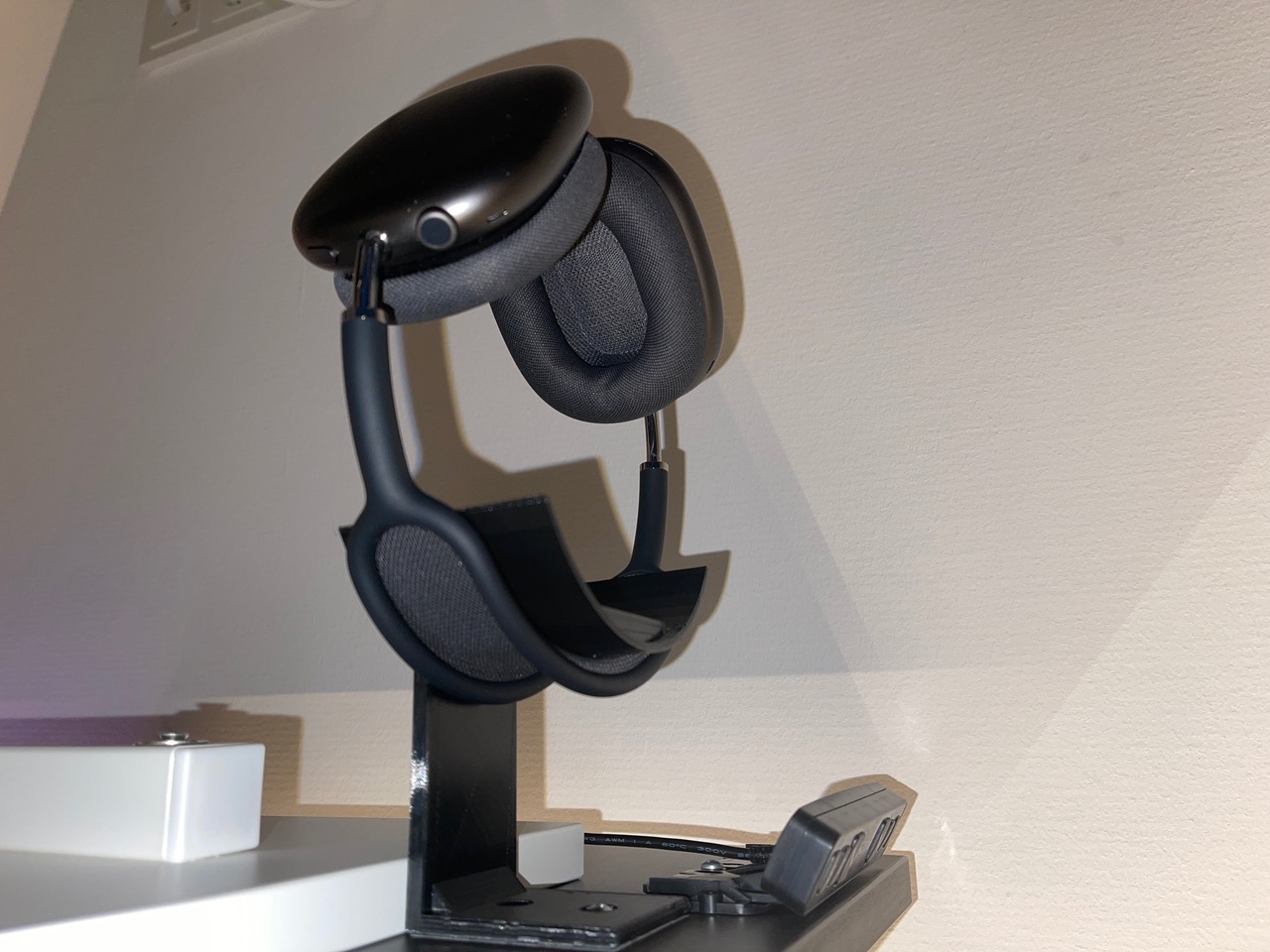 Apple AirPods Max Table Mount / Tischhalterung