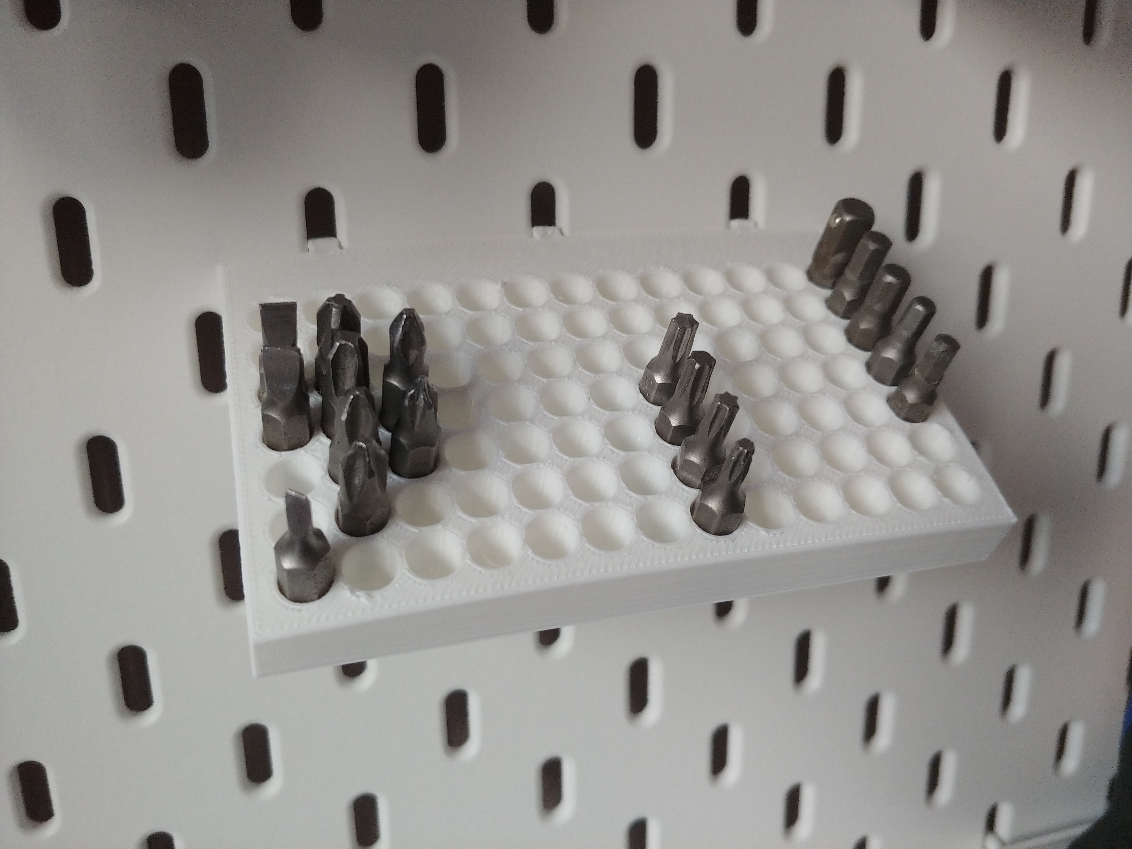 Ikea Skådis - holder for 91 bits