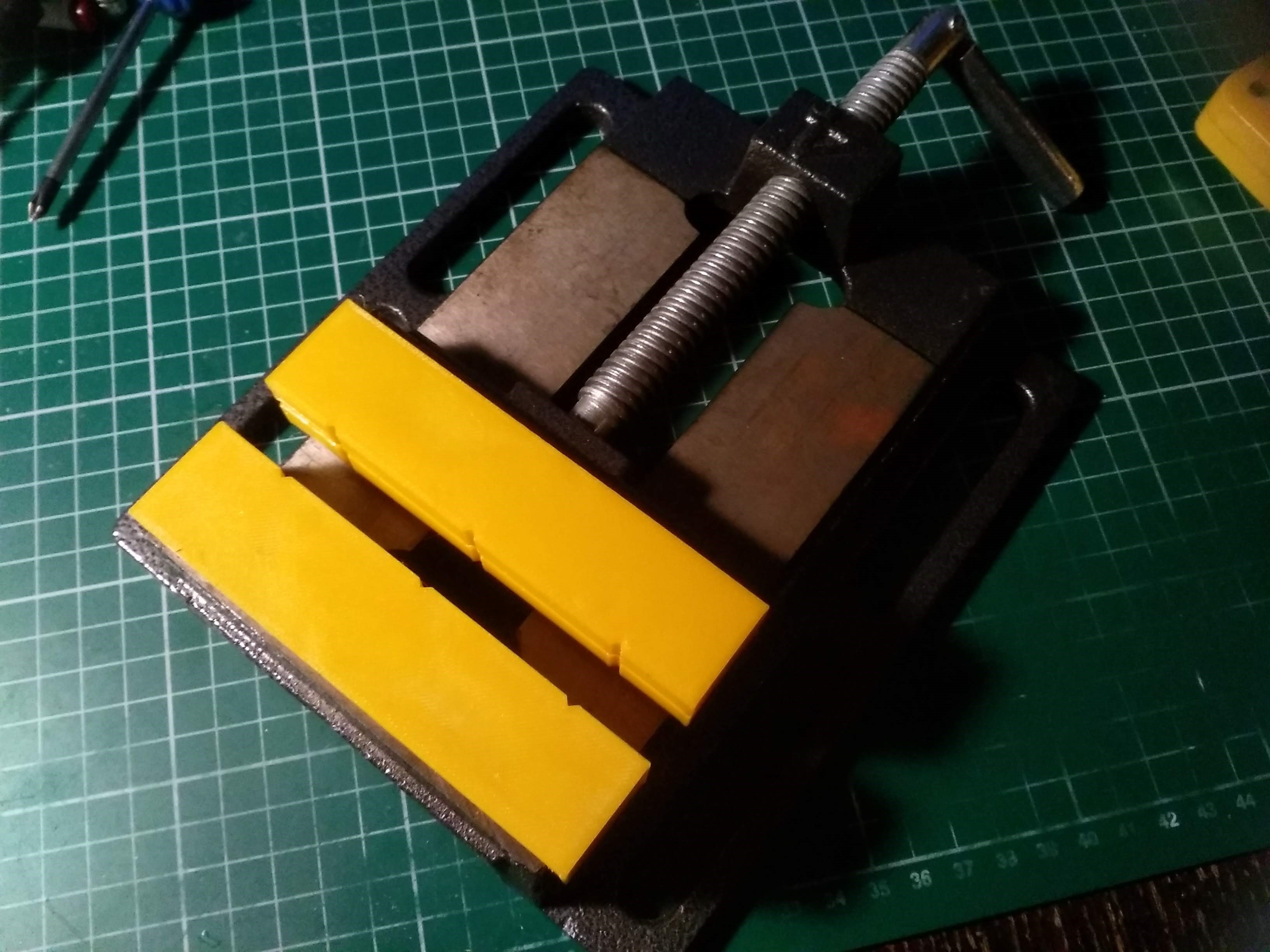 Vise Jaw-covers, customizable