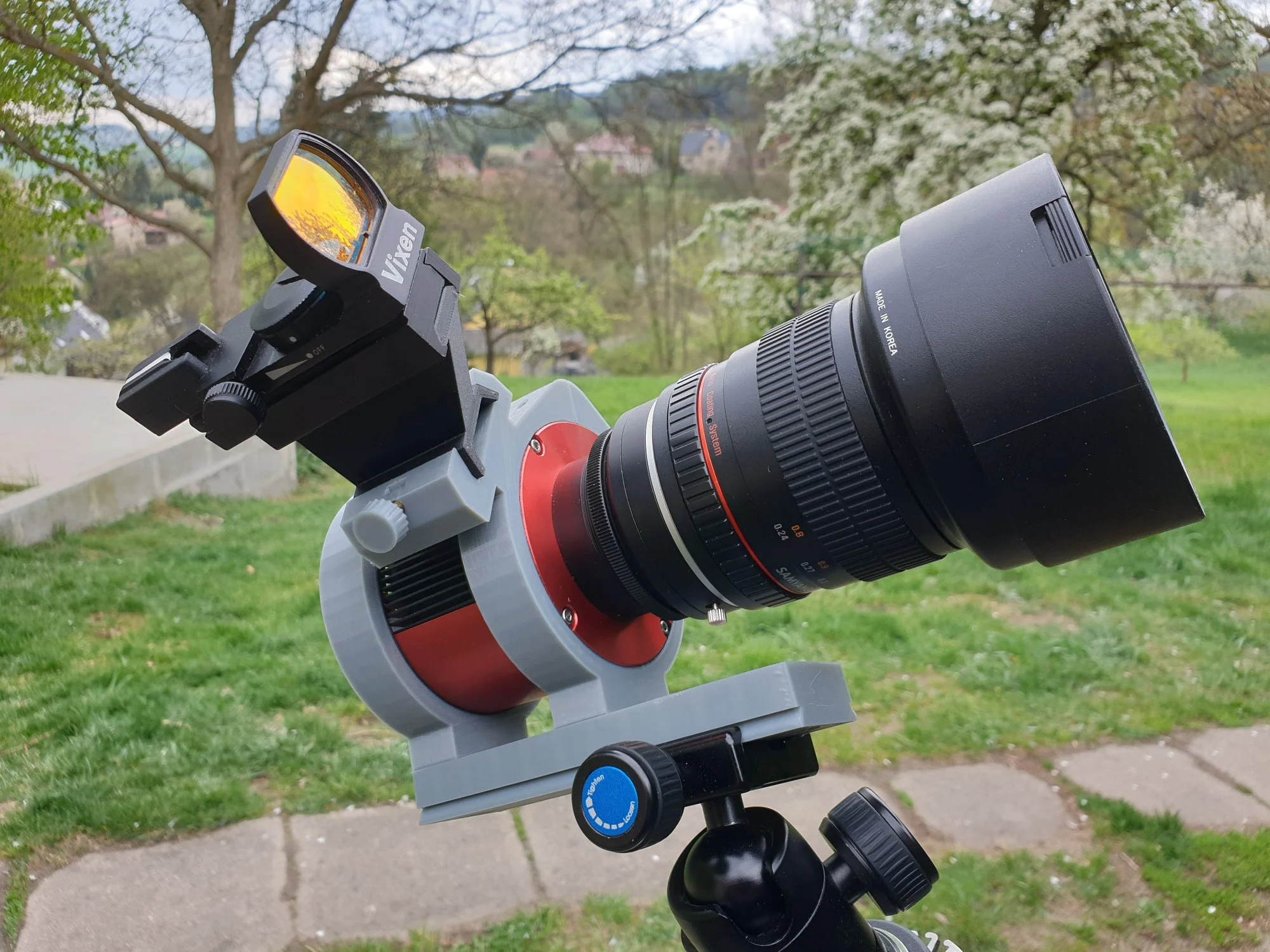 Camera holder for ZWO ASI294