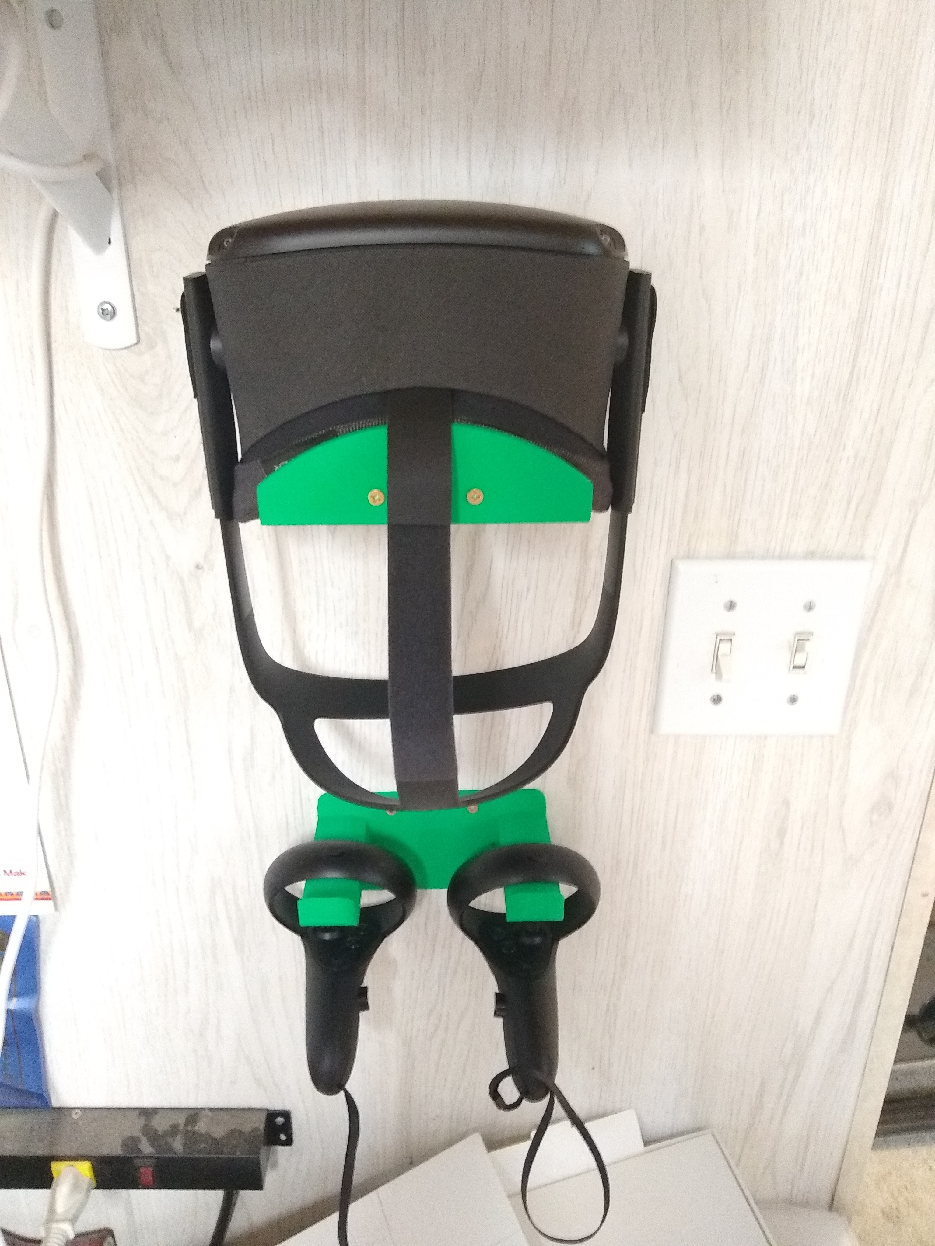 Oculus Quest Wall Mount