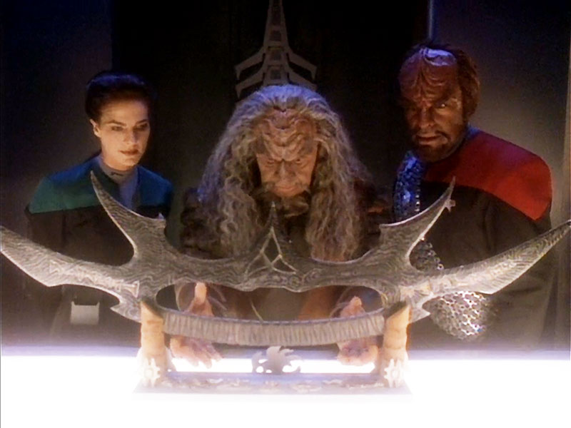 The Sword of Kahless- Star Trek DS9