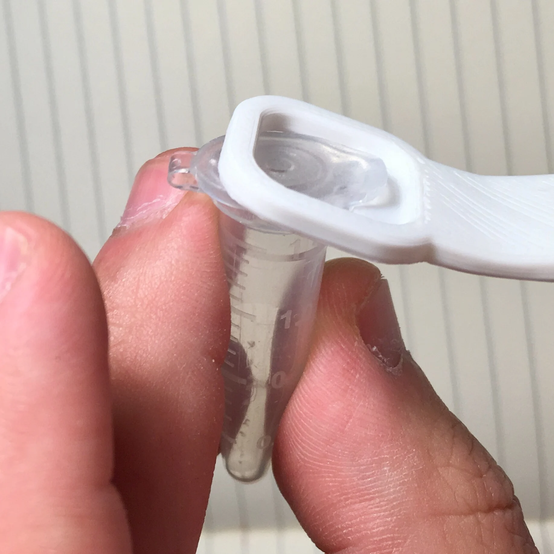 Microcentrifuge tube opener (Eppendorf and PCR)