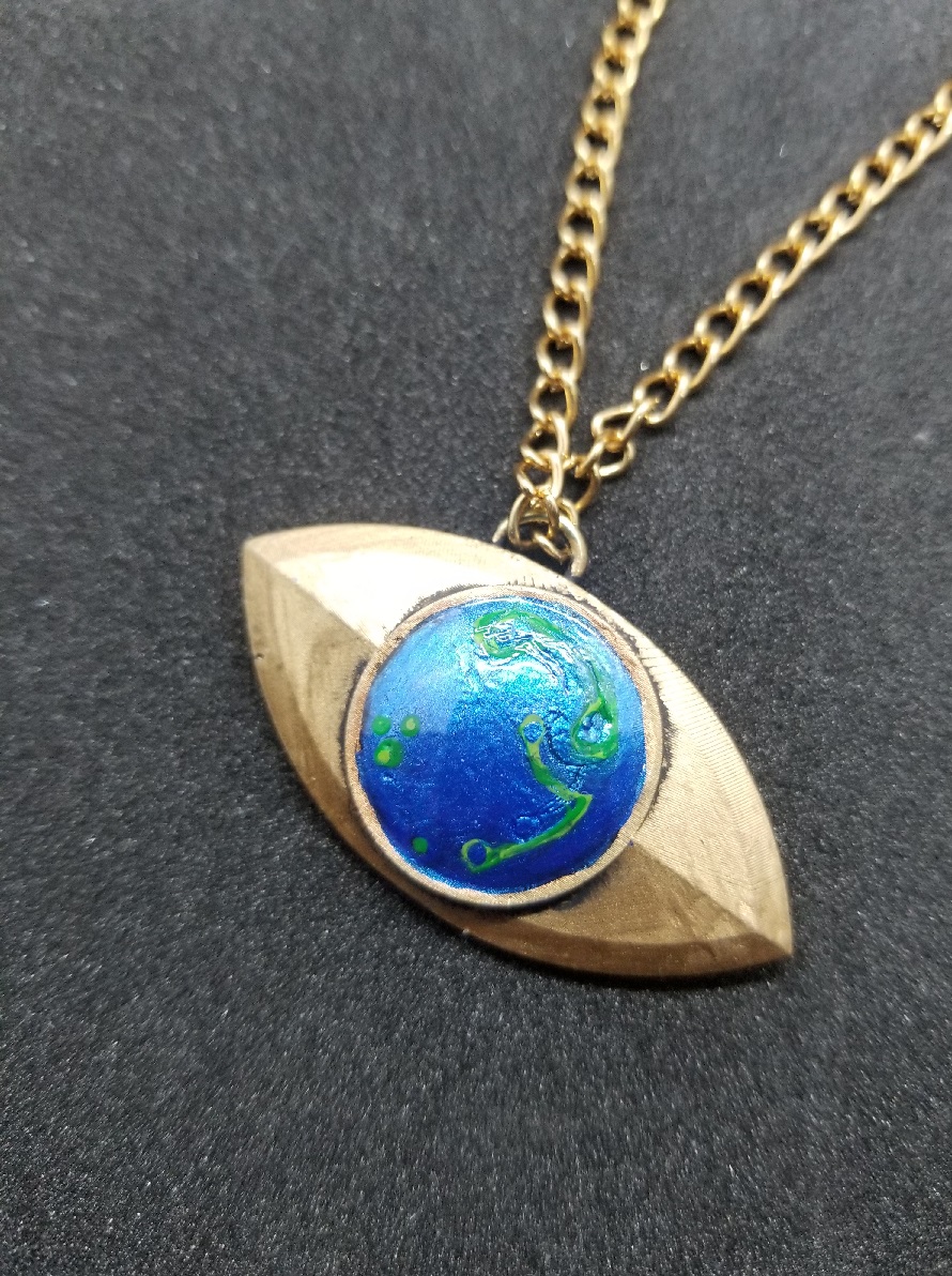 Emma’s Amulet – The Promised Neverland