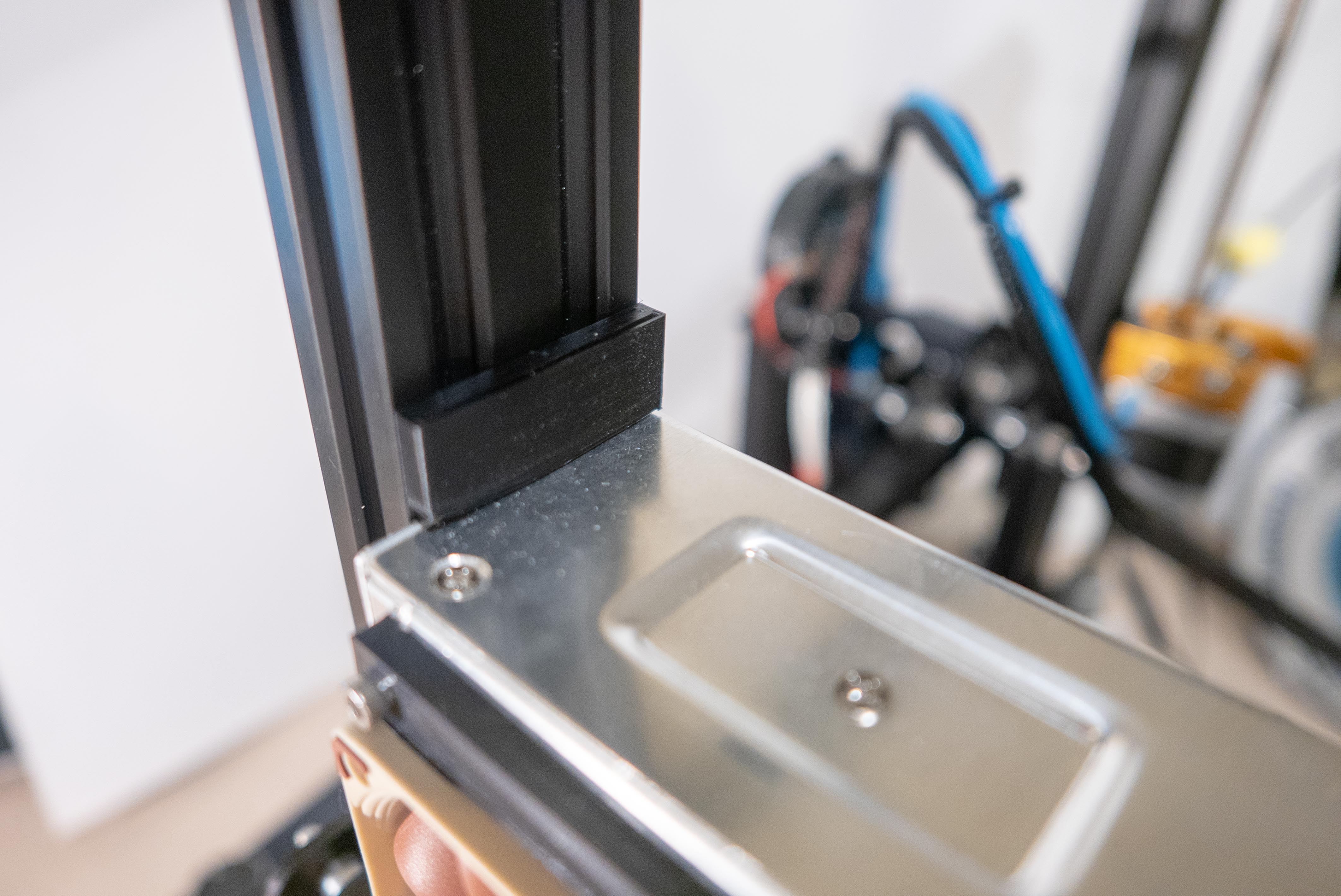 Ender 3 & 3 Pro - Minimalist Scraper Holder