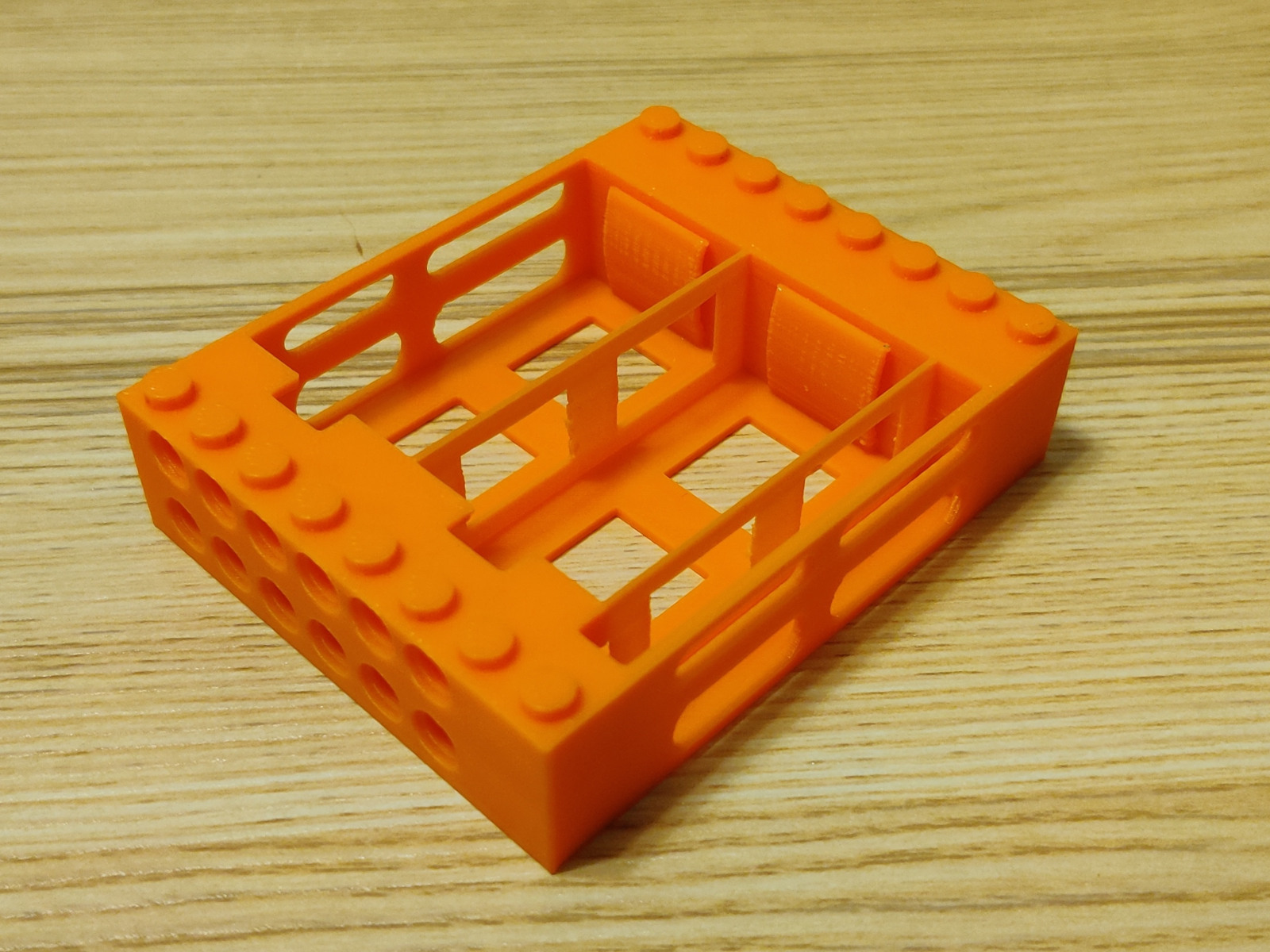 2 x 9v Battery Case - Lego Compatible