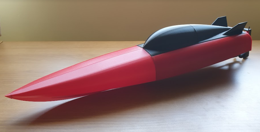 Self righting RC boat