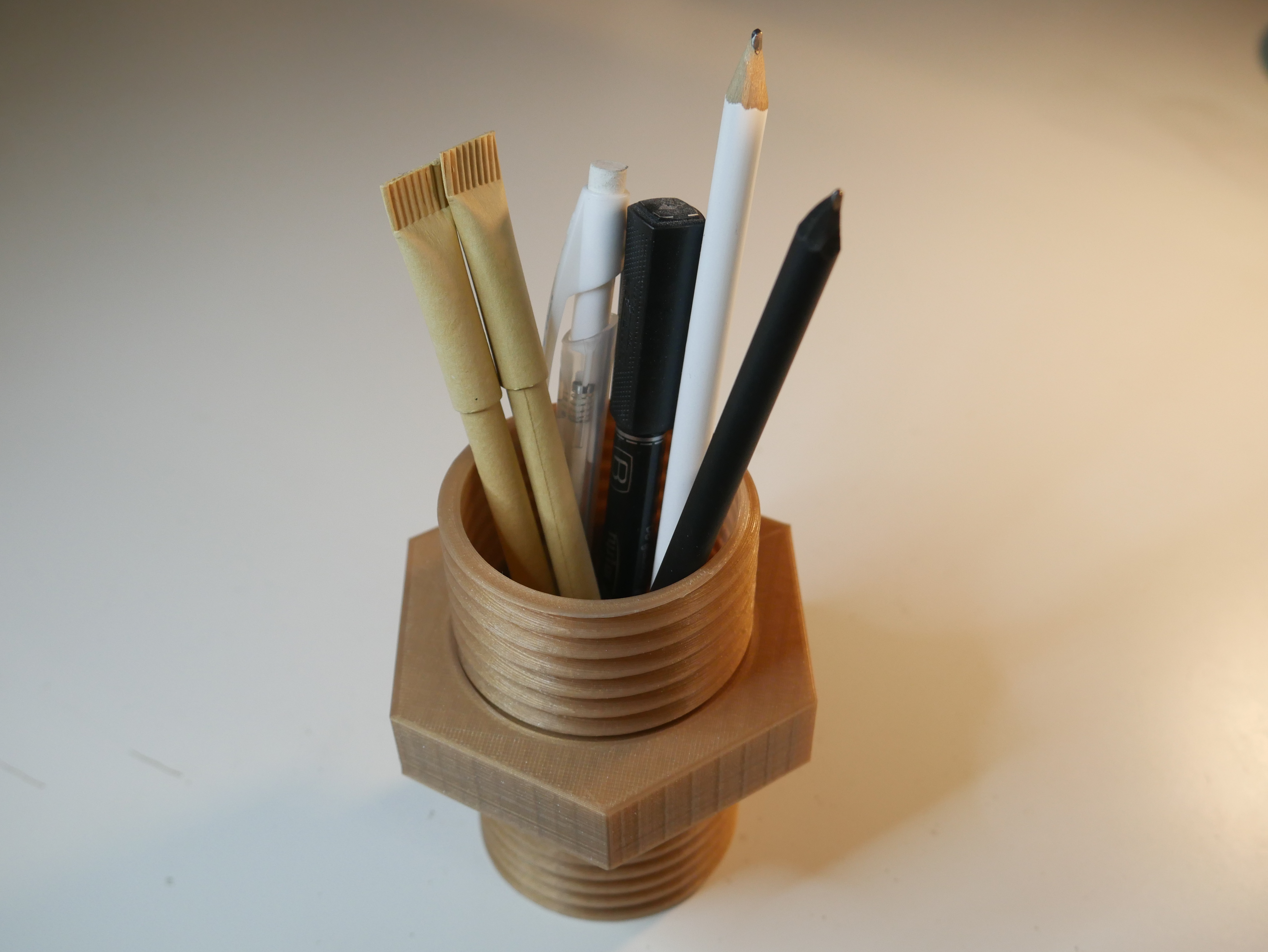 Pencil holder screw