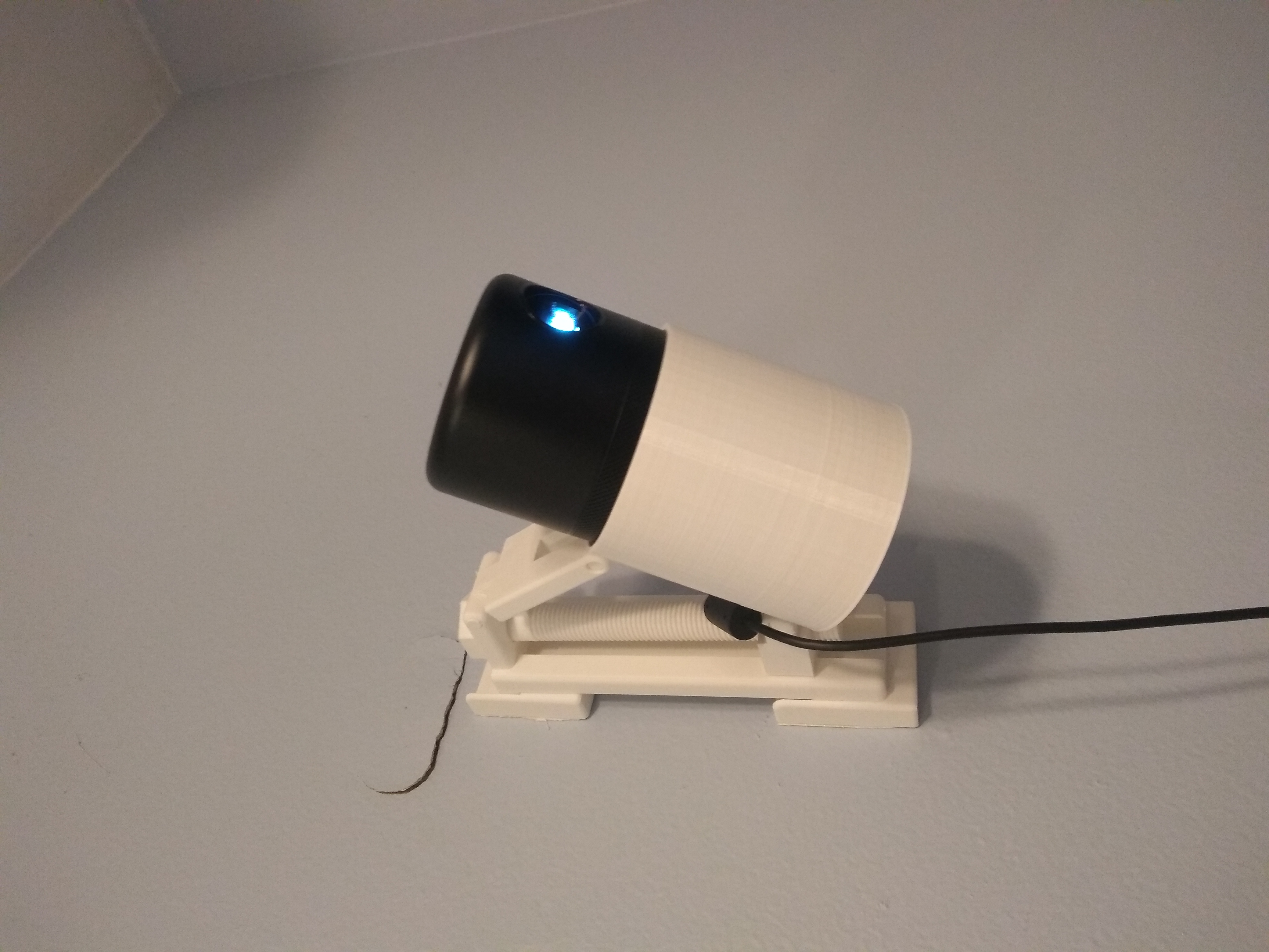Adjustable Nebula Capsule Projector Wall Mount