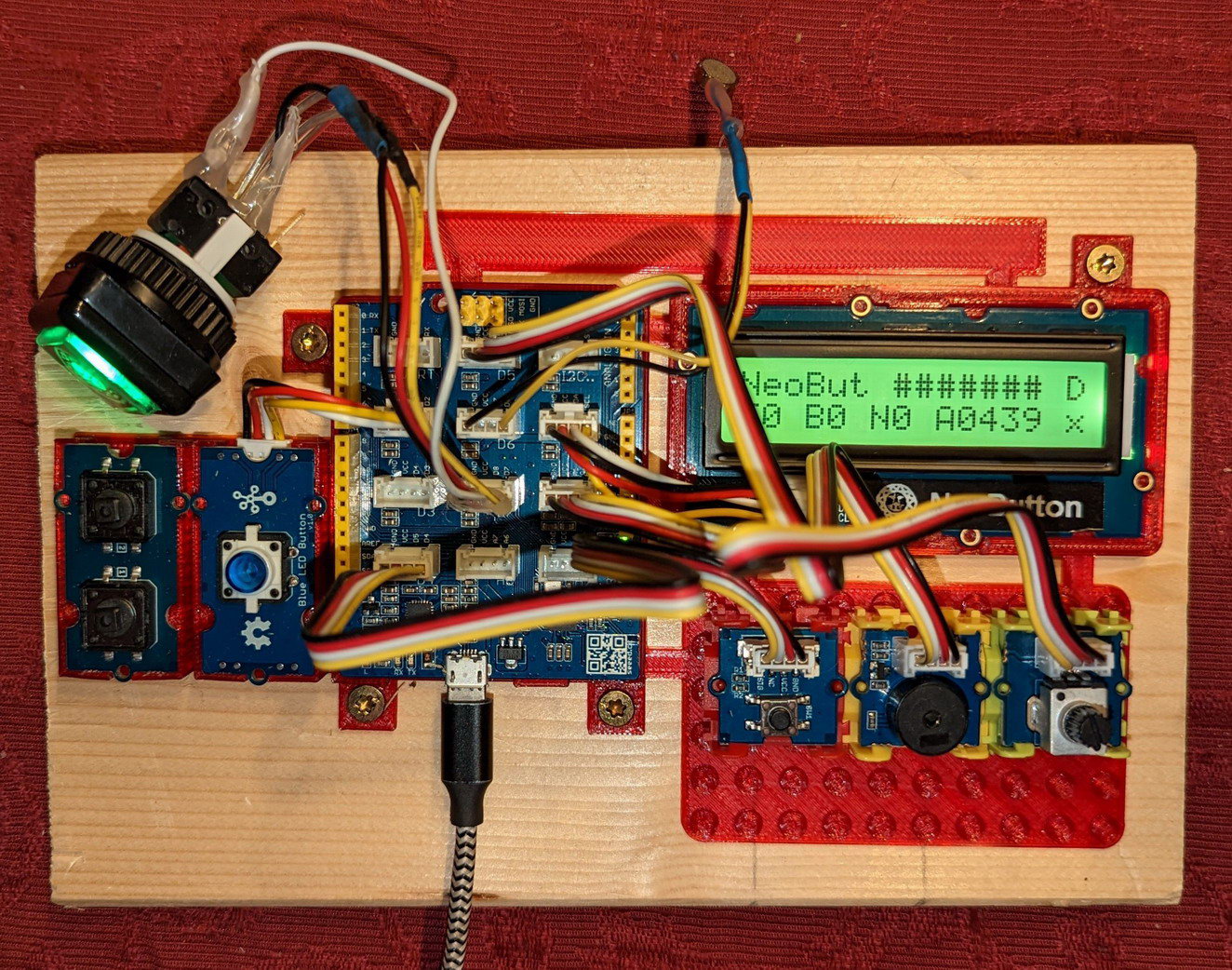 Seeedstudio Grove Exhibit Case holder