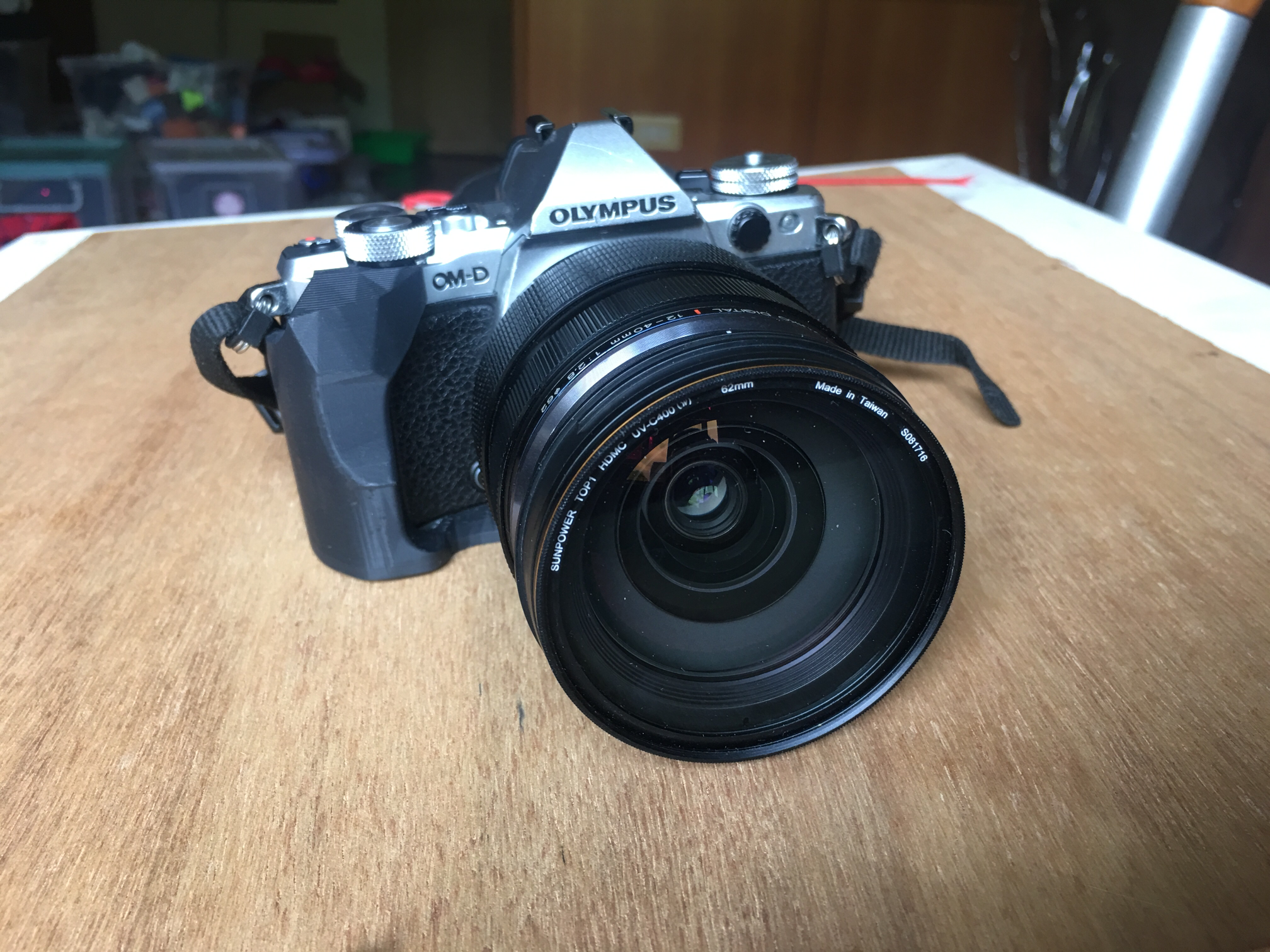 Olympus E-M5 mkII camera grip