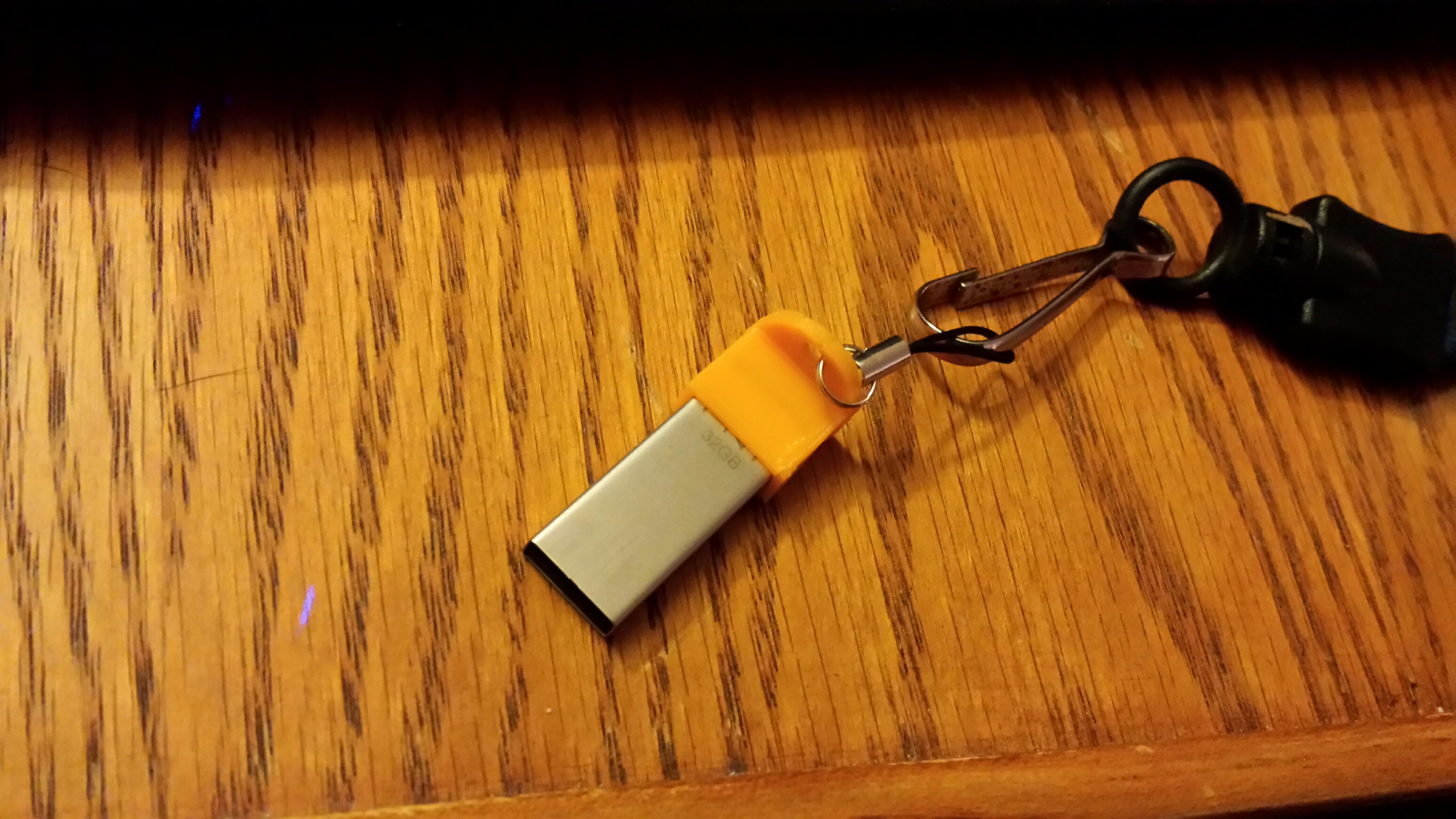 PNY Thumbdrive Lanyard Holder