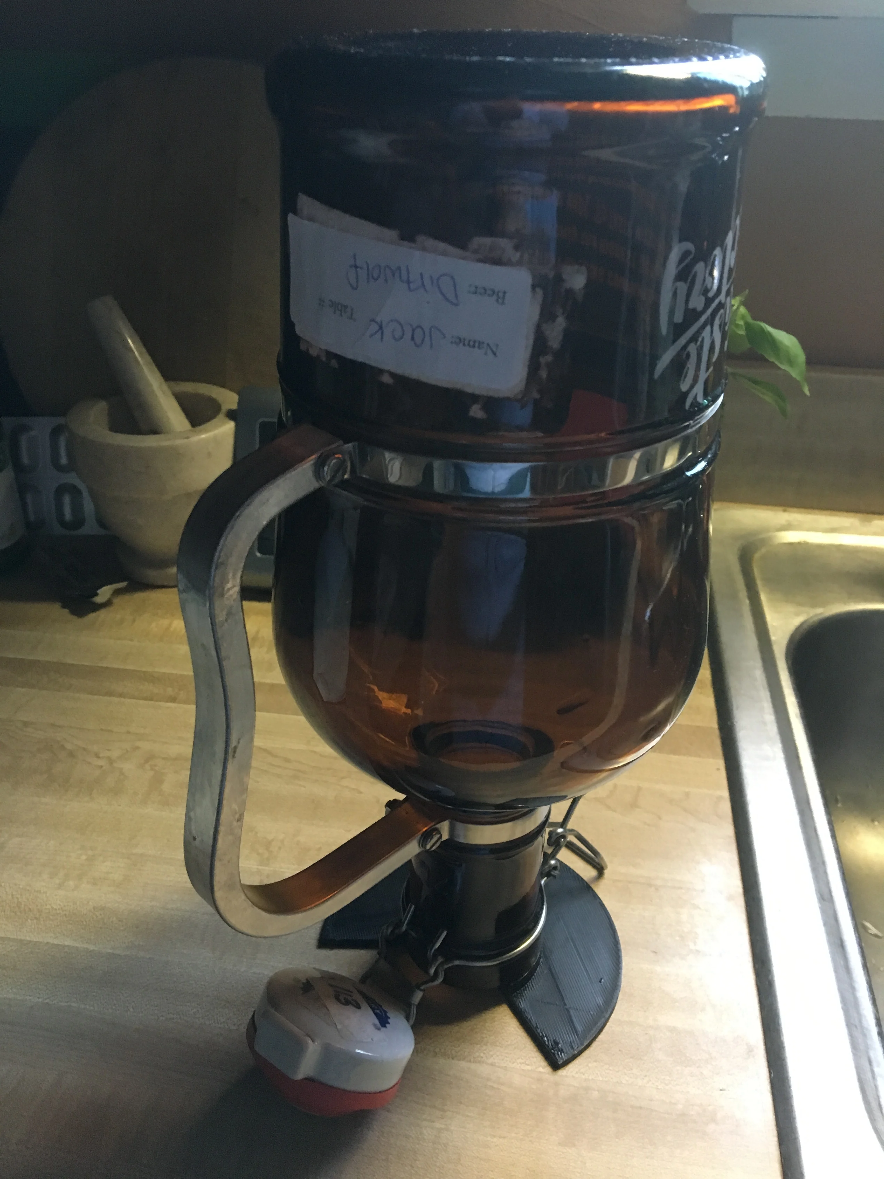 Growler Drying Stand