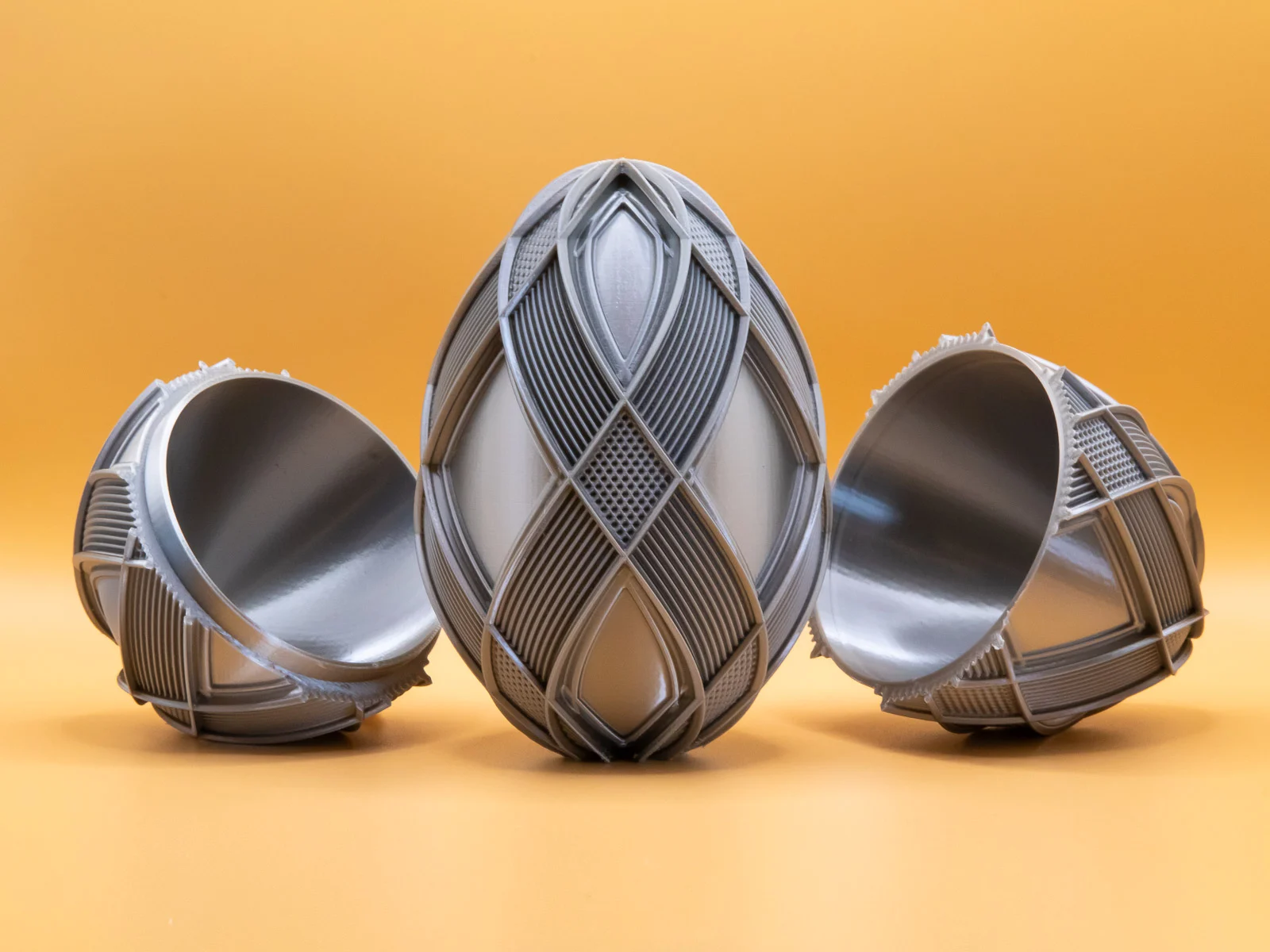Closed Lattice Ribbon Easter Egg 2026