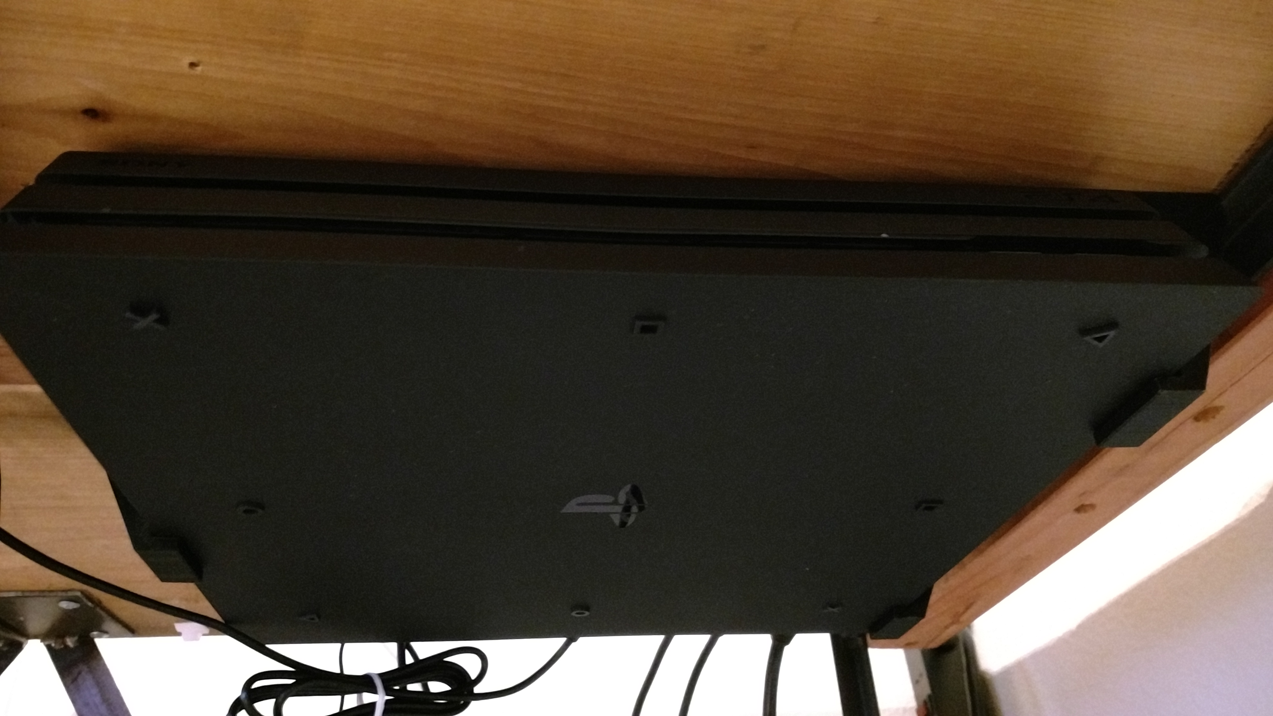 PS4 Pro Underdesk Mount