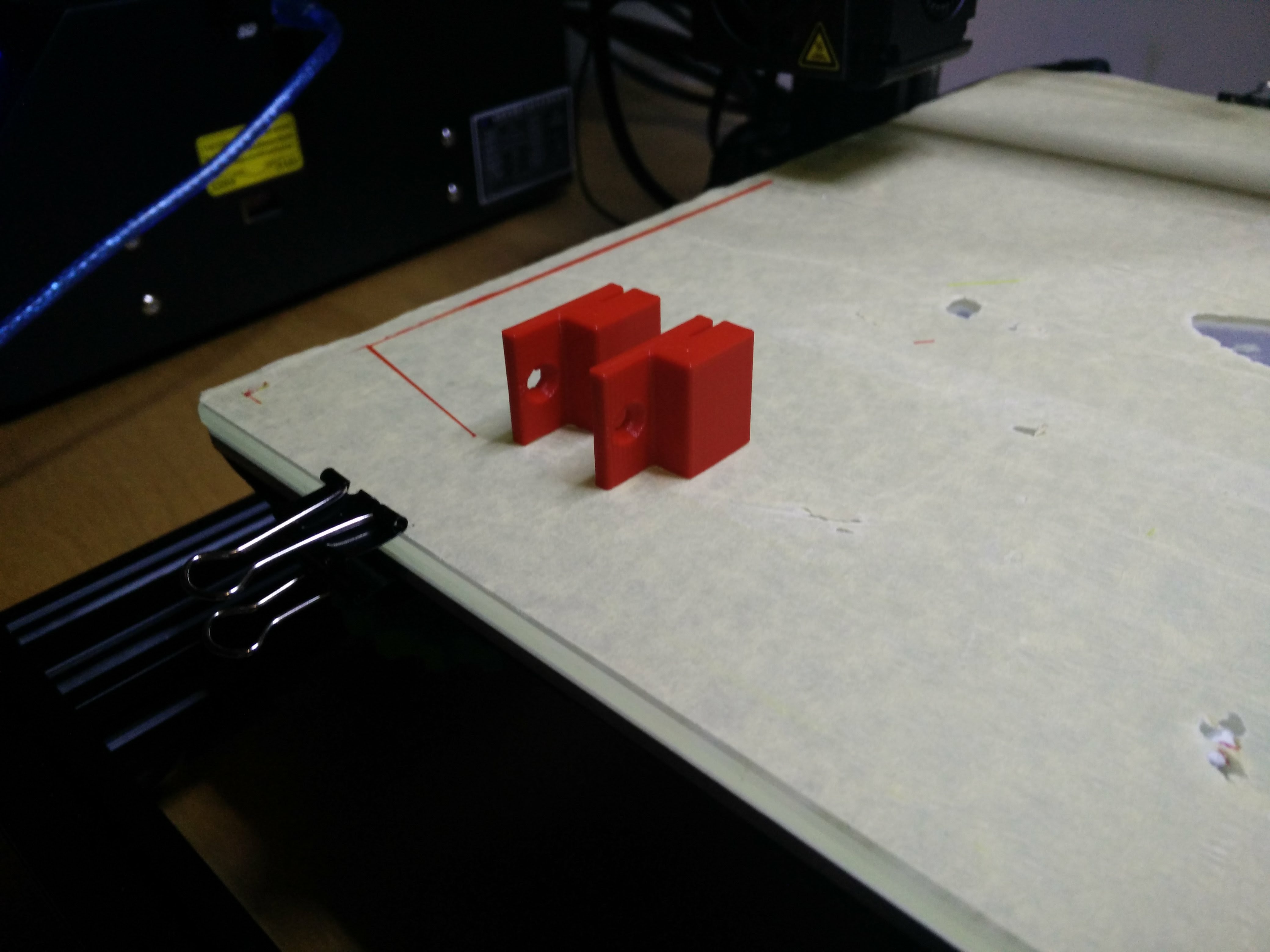 Pegboard hanger hidden mount
