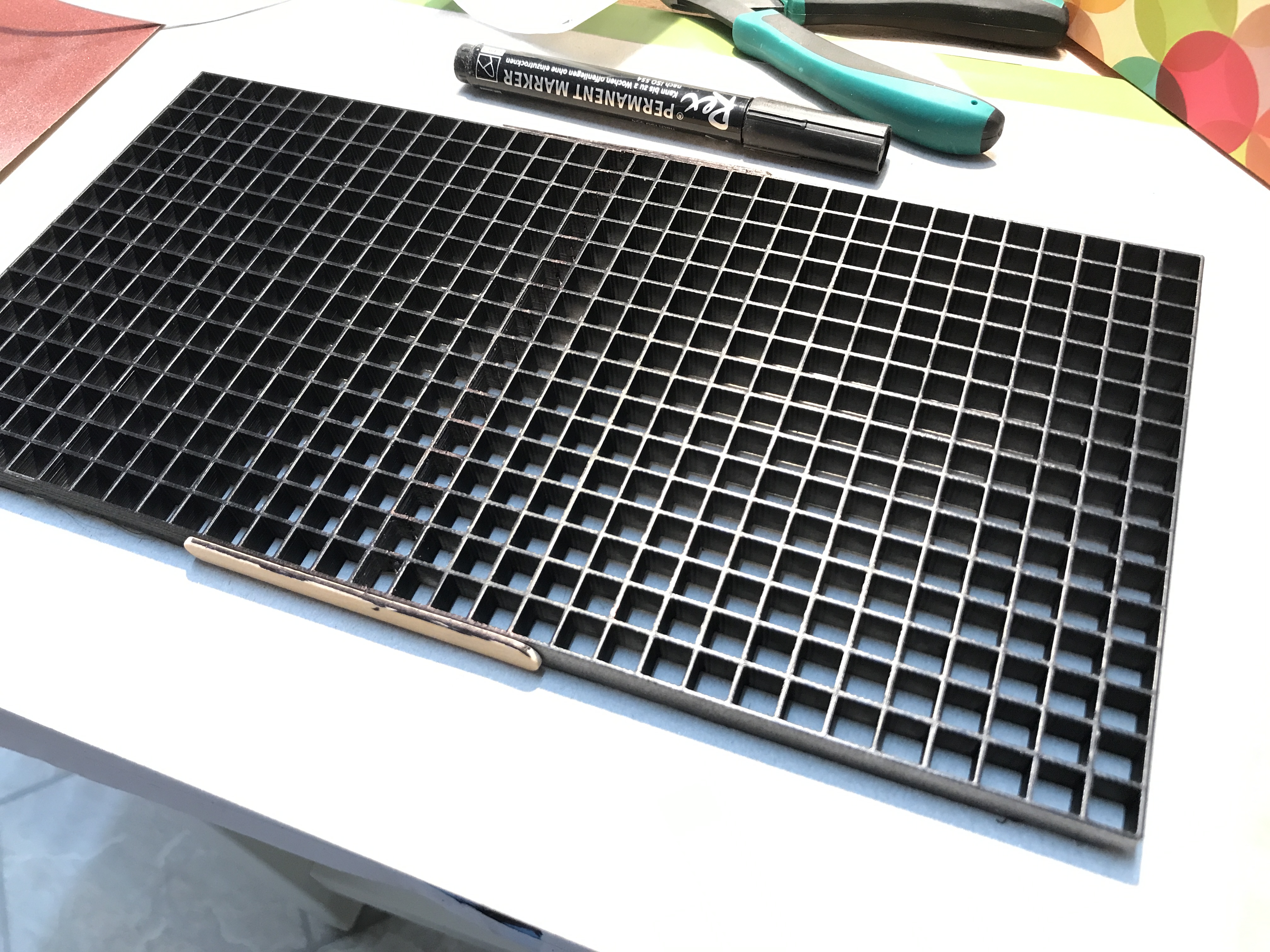 16x16 separator grid for LED matrix