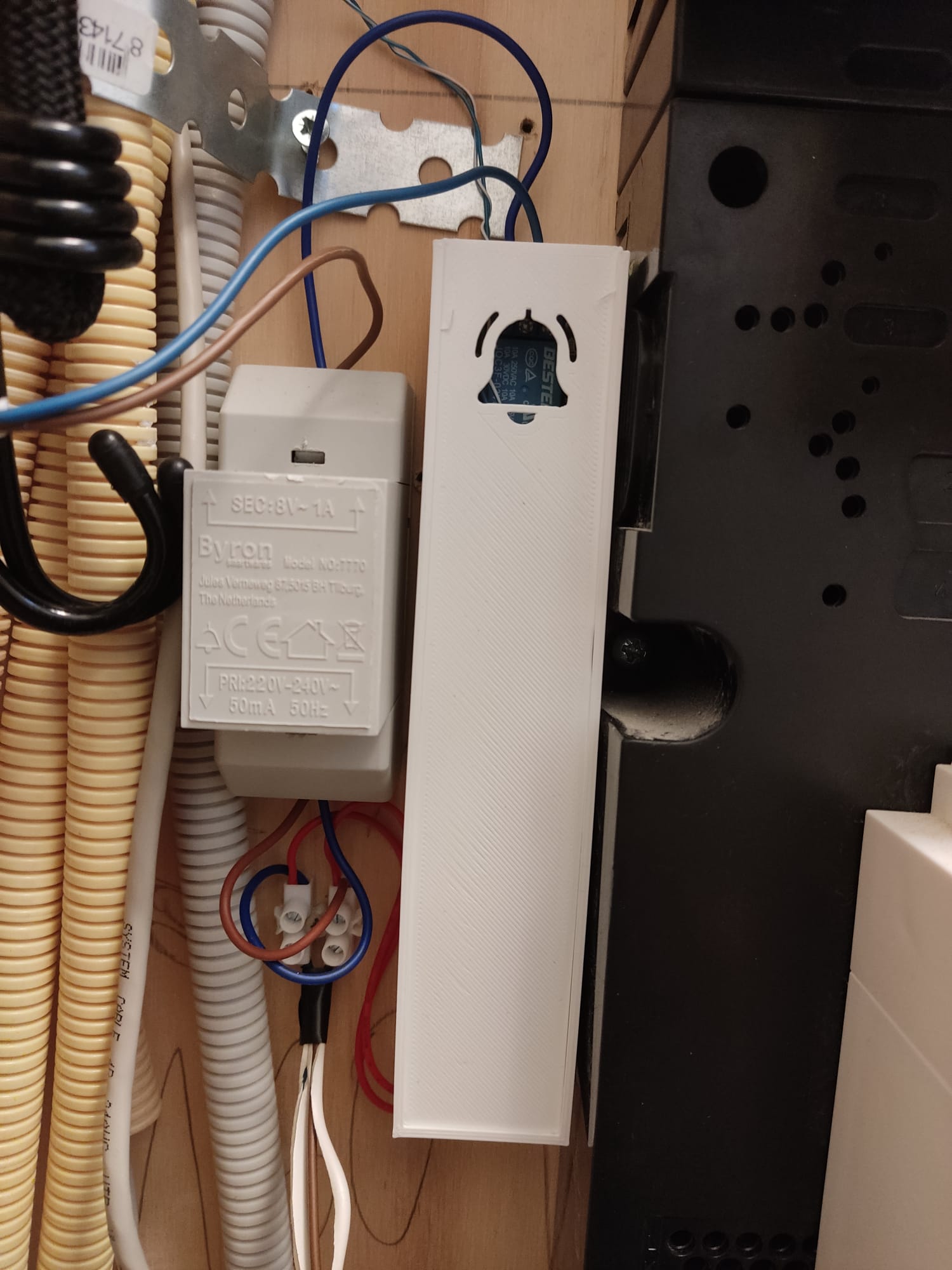 Smart (Retrofit) Doorbell