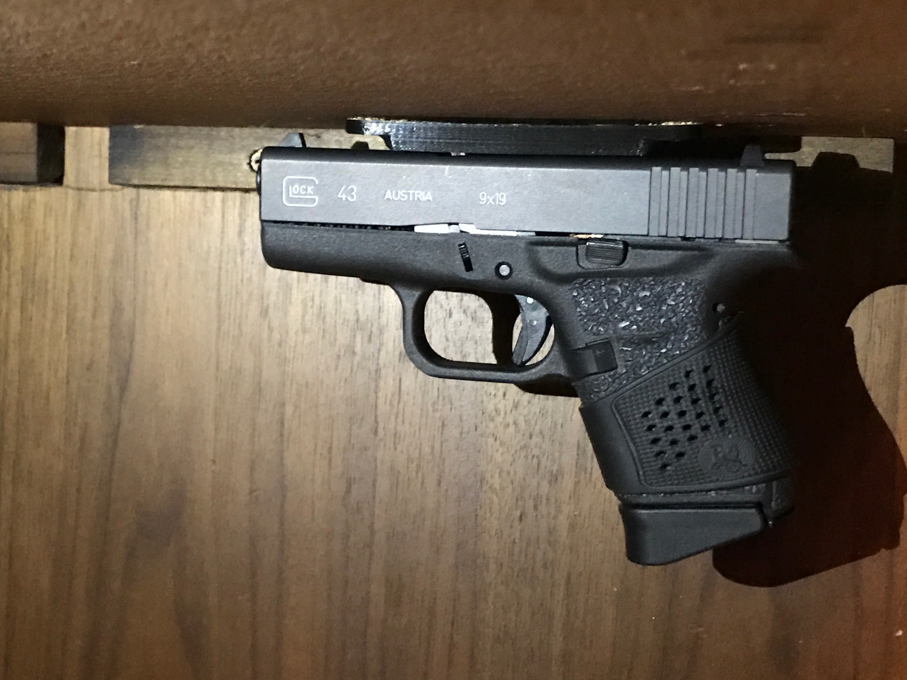 Home Defense Magnetic Handgun Mount