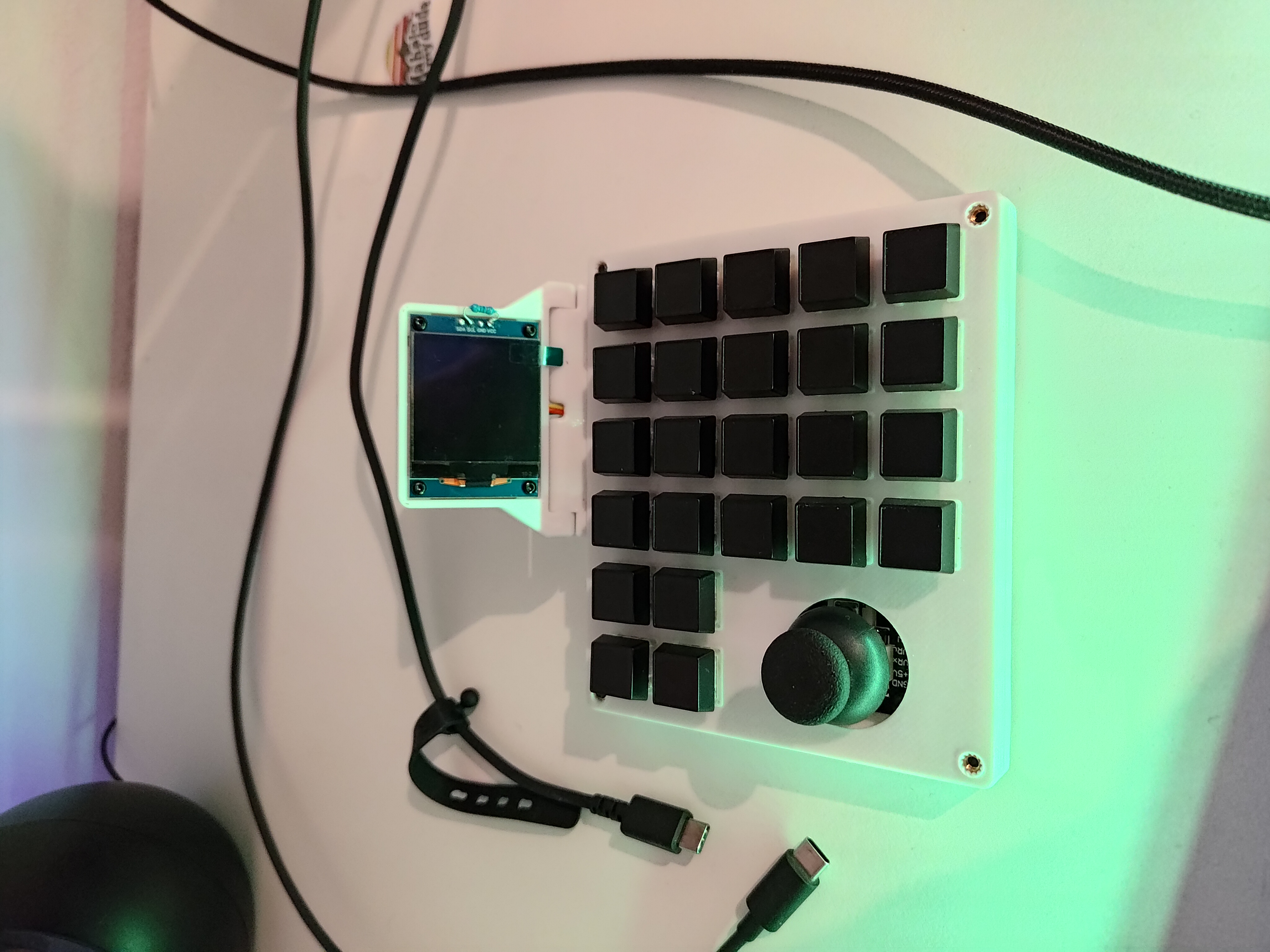 Numpad + RPN scientific CALCULATOR + MACRO KEYPAD. custom keyboard V3