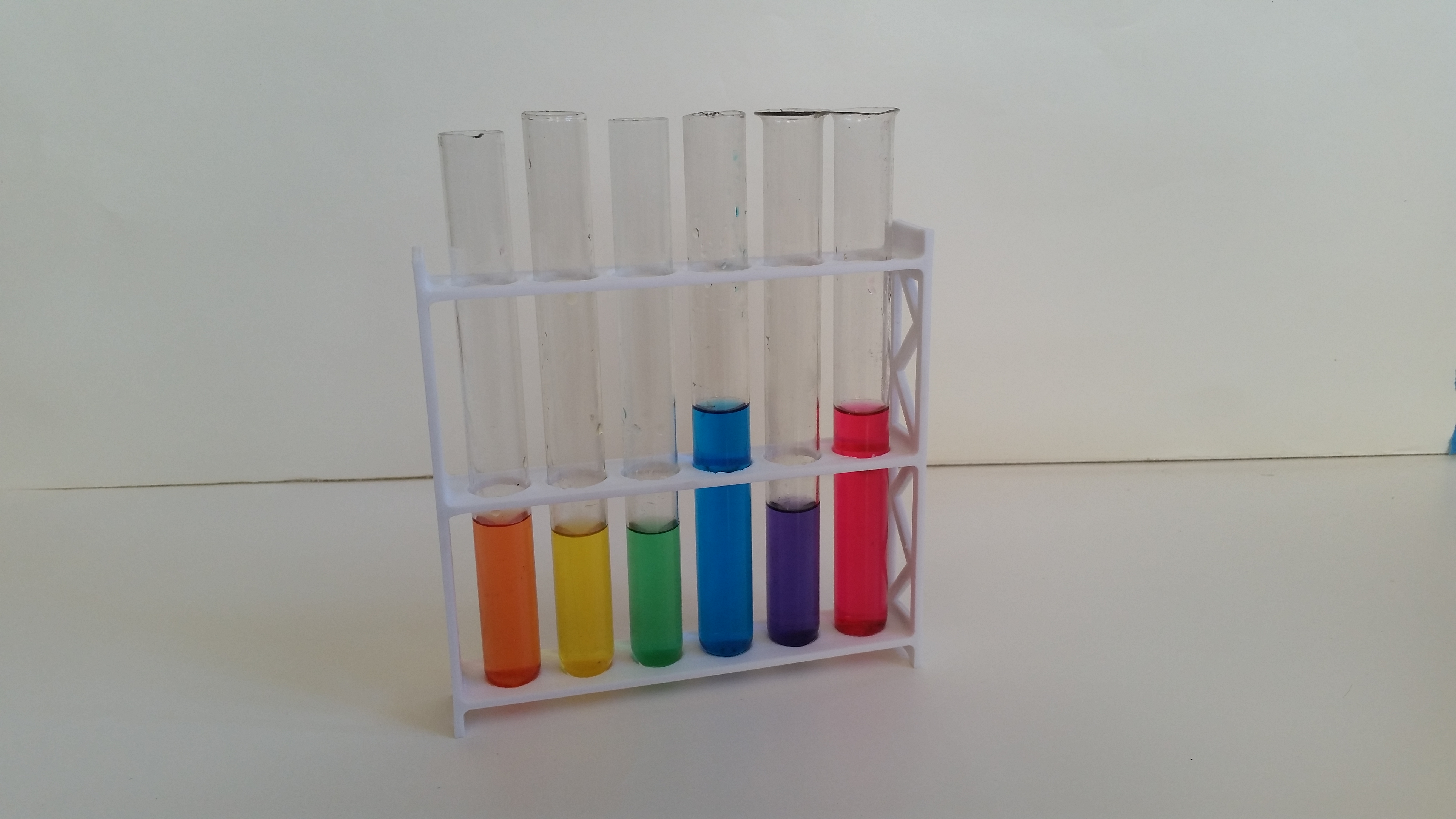 Lab test tube holder