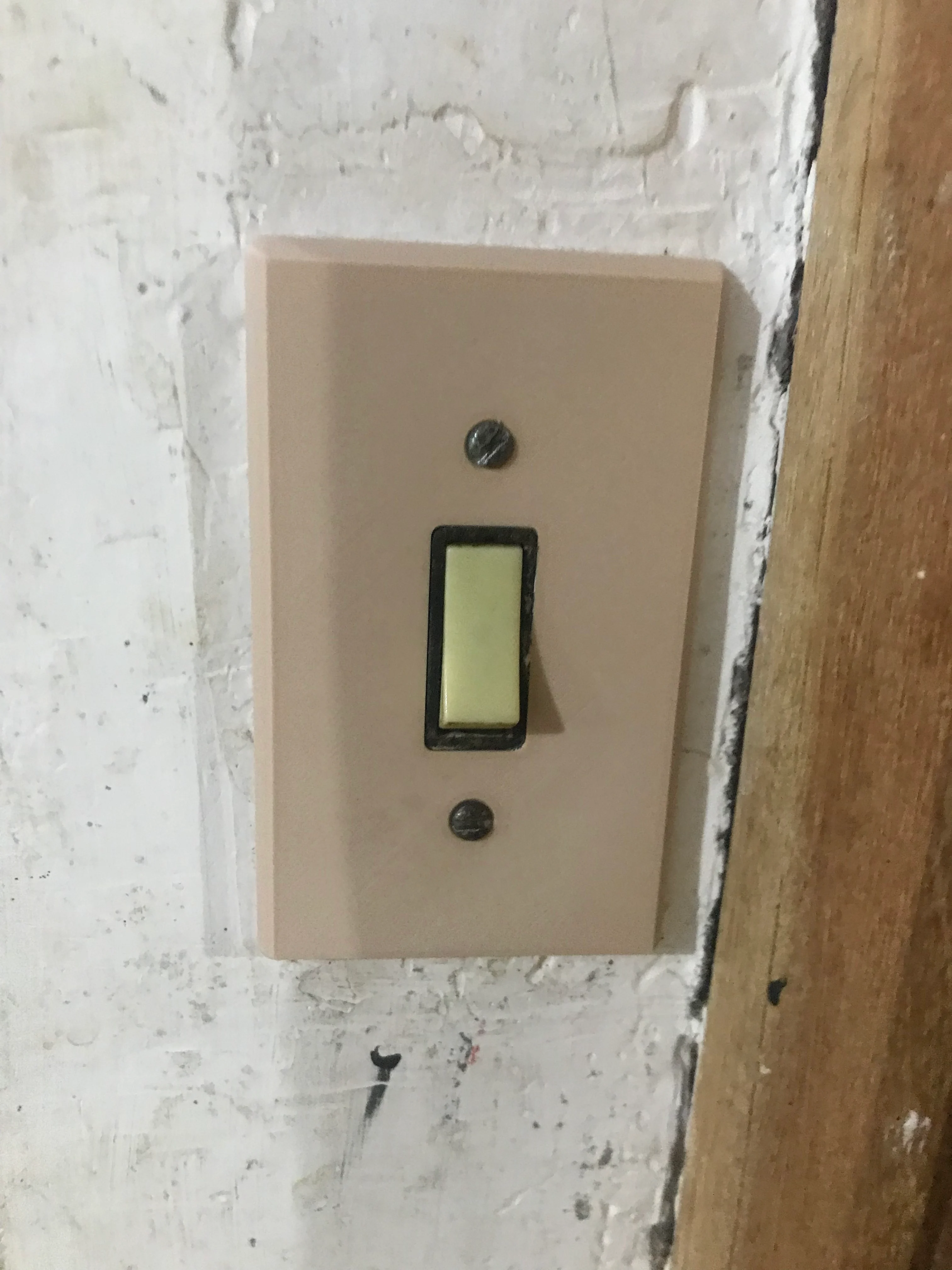 Simple Light Switch Plate