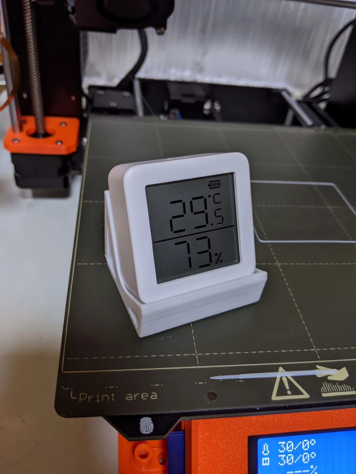 SwitchBot Thermometer Hygrometer 30 Degree stand