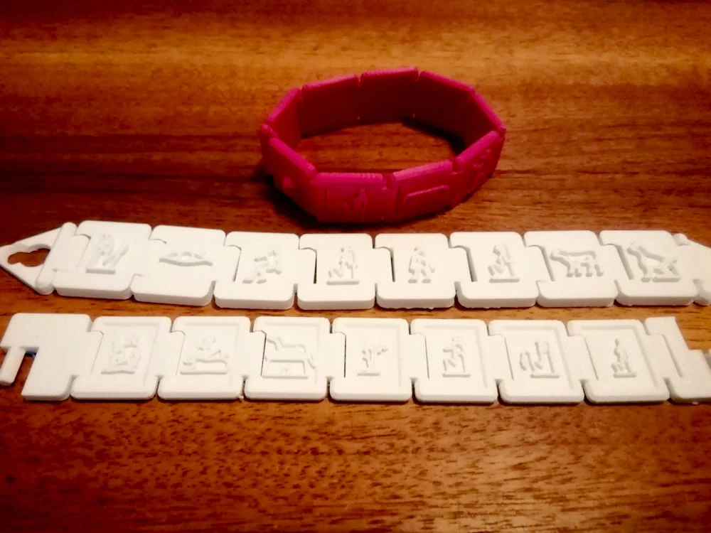 Bracelet for hieroglyphic messages