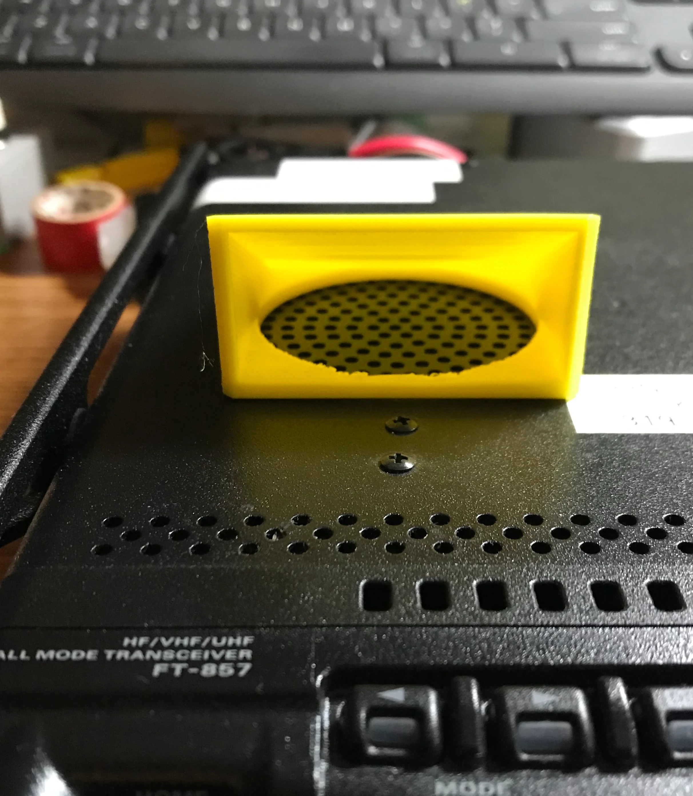 Ham radio speaker reflector