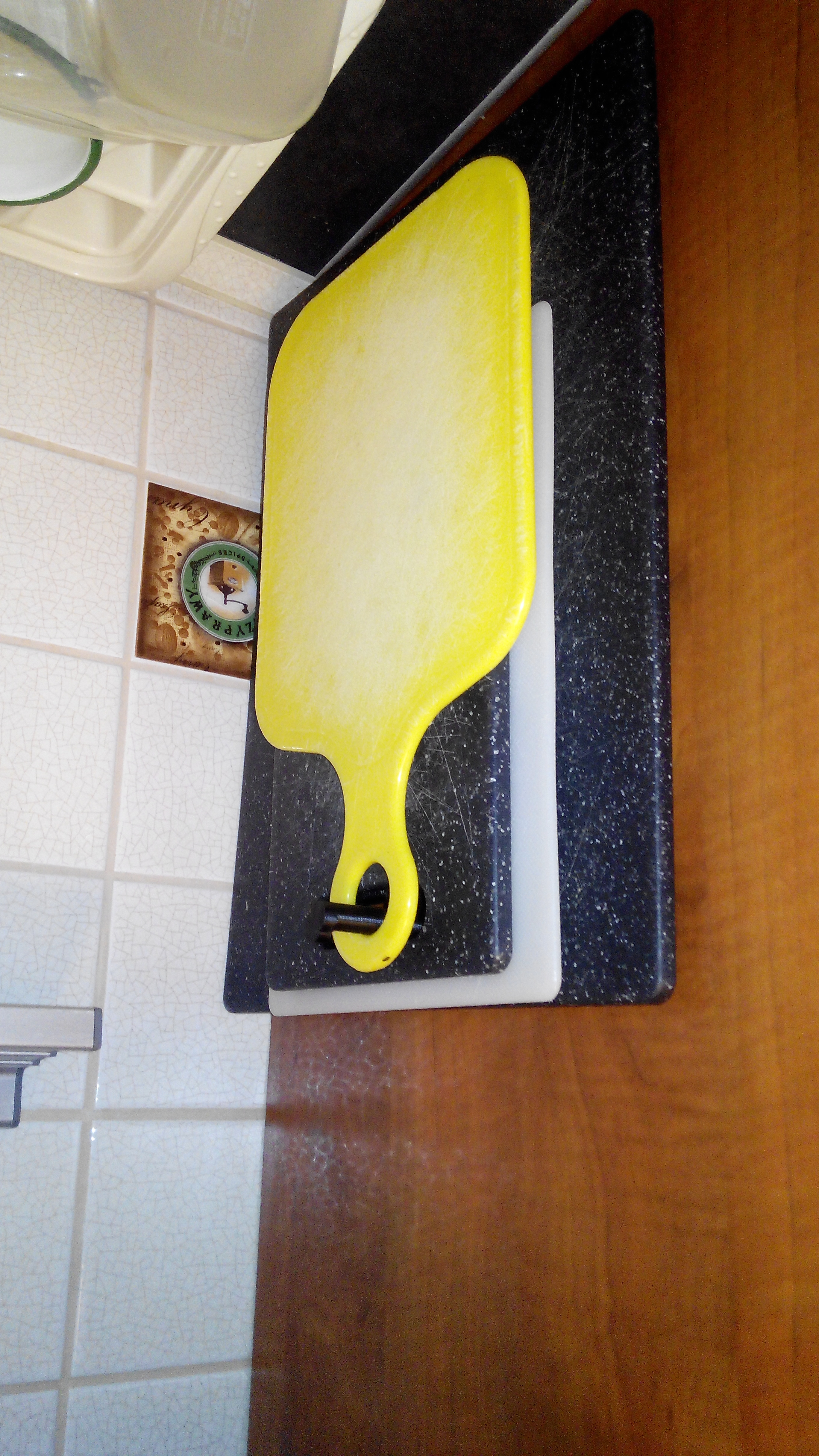 Wieszak na deseczki . Hanger for cutting boards