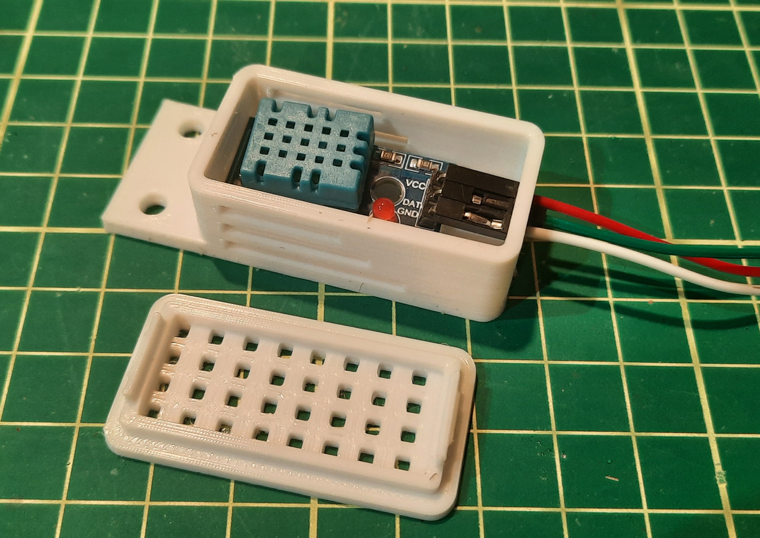 DHT 11, DHT 22 indoor case