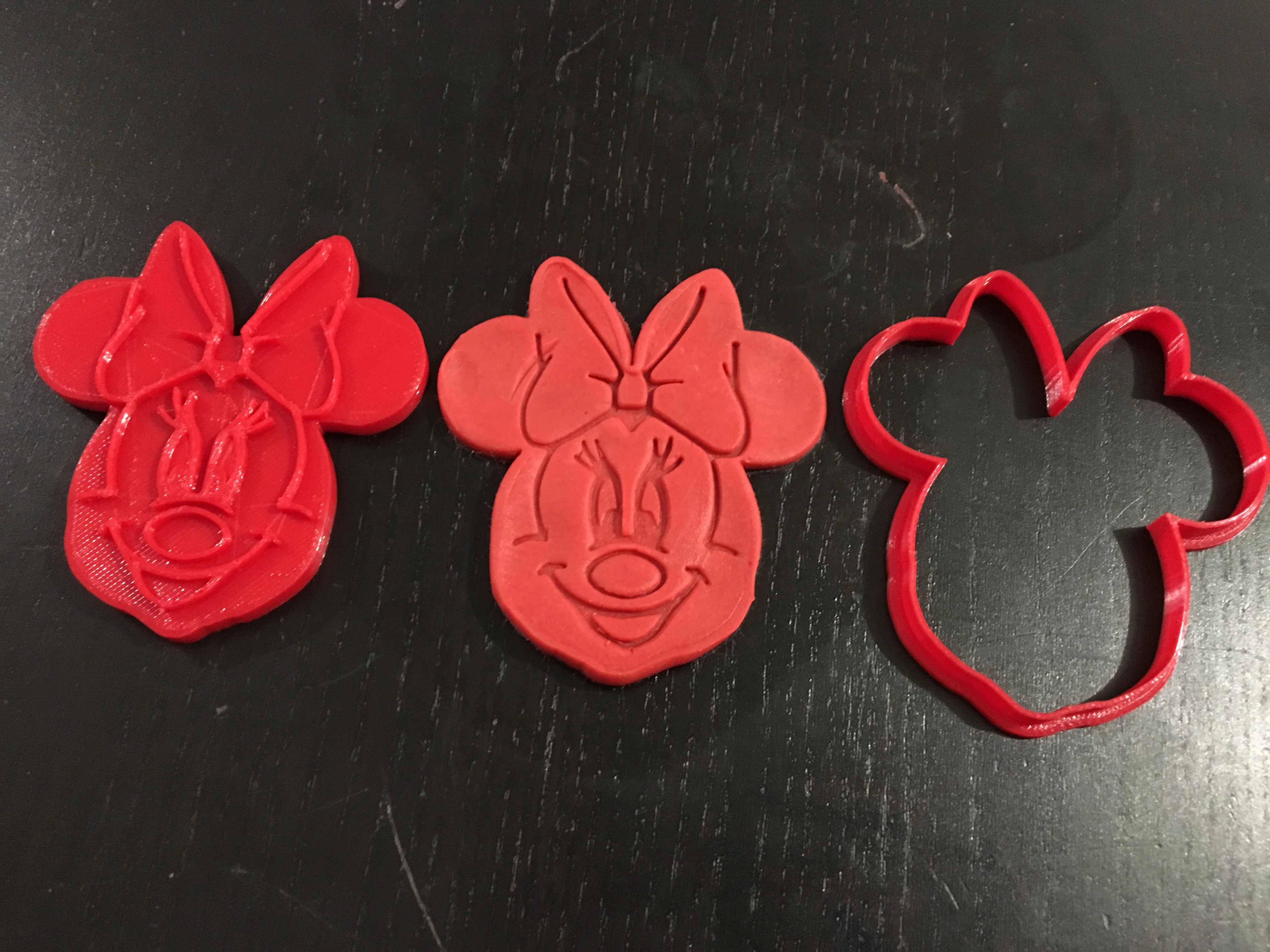 Minnie cookie cutter