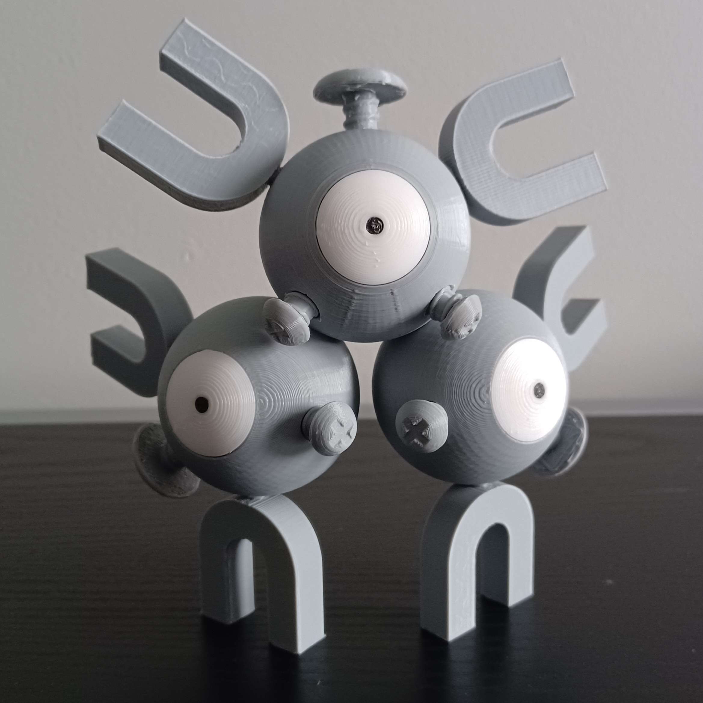 Articulated Magneton