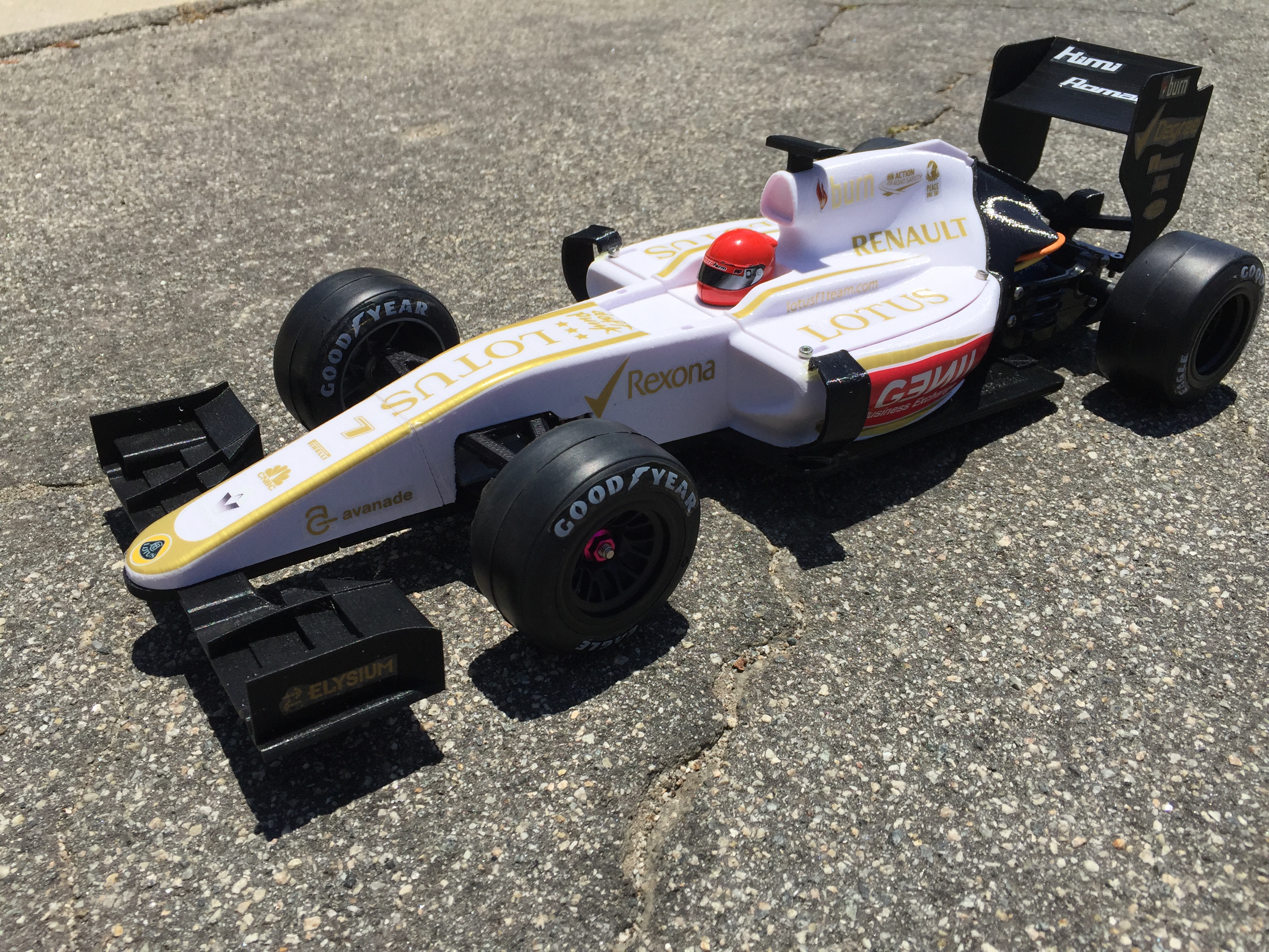 RS-01 Basic OpenRC F1 Hitec HS-77BB Servo, Diffuser, Tamiya F104 axle