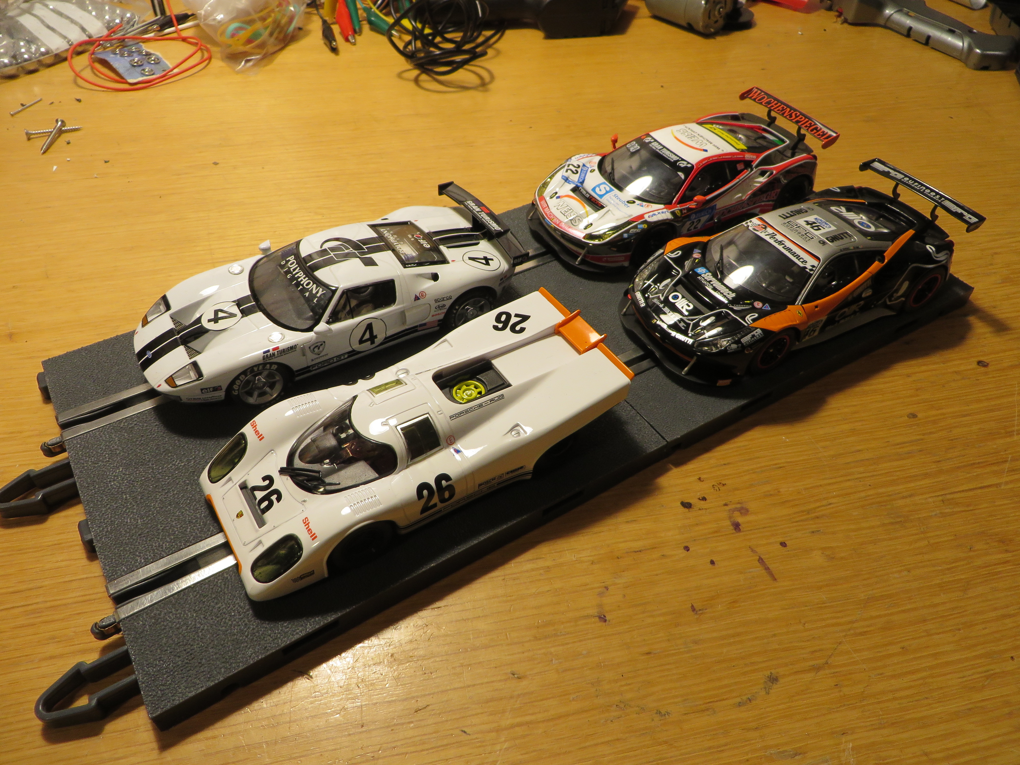 NEW SLOT CARS Convert Carrera to SCX digital - and maybe make your own wireless controller