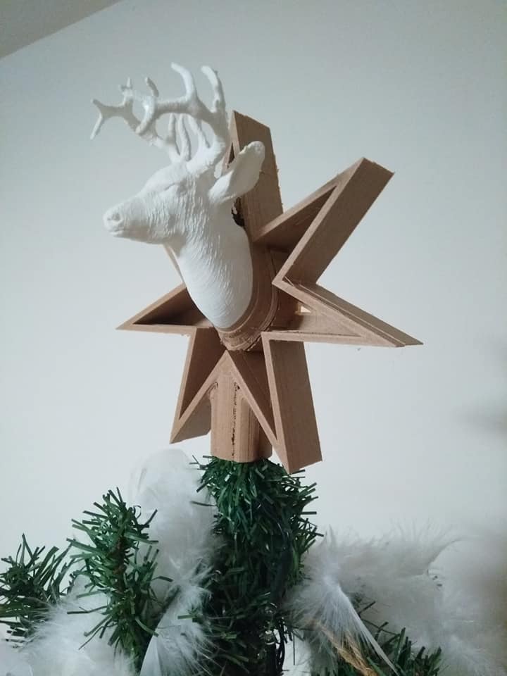 etoile de noel avec cerf