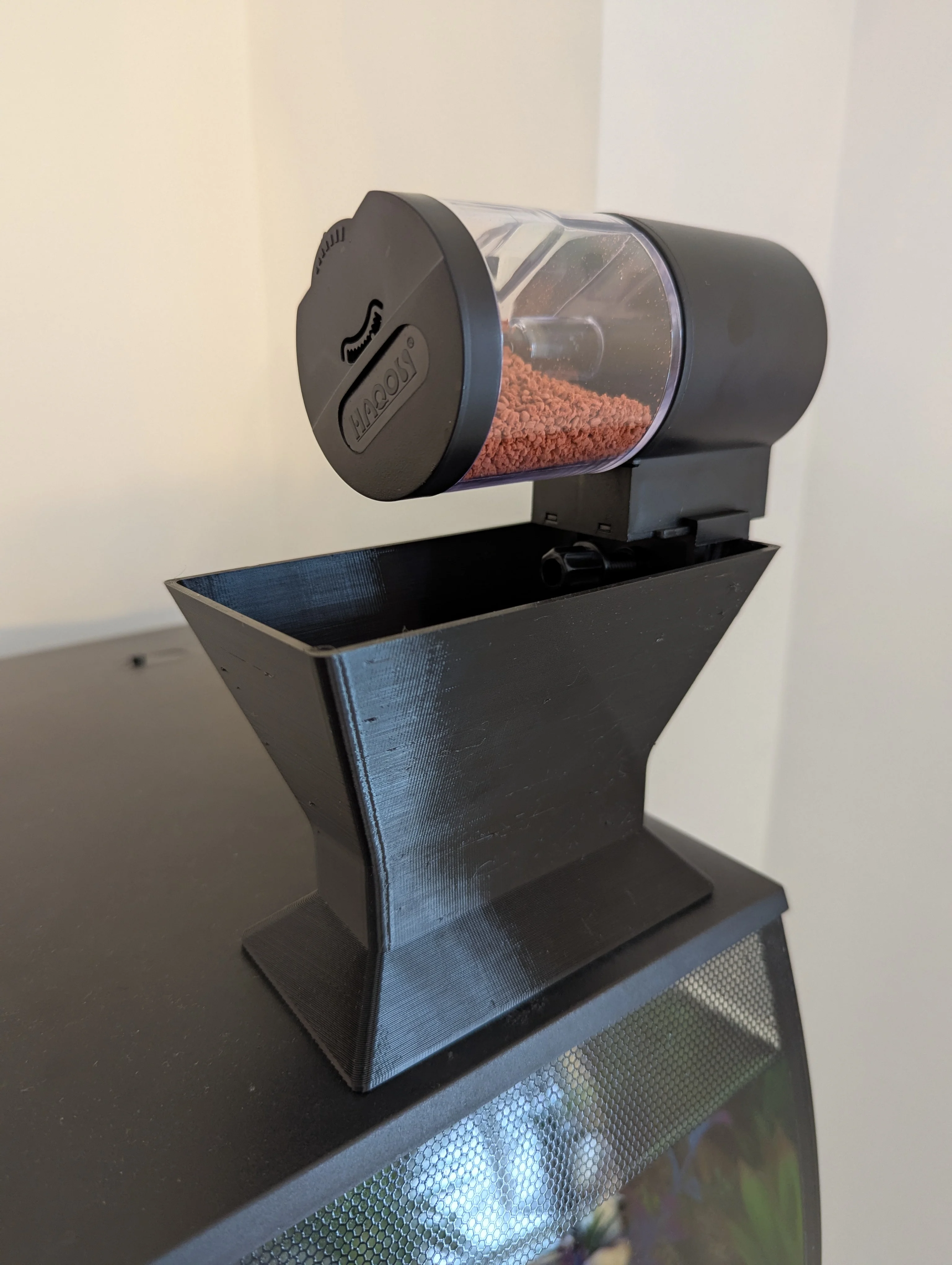 Fluval flex automatic feeder holder