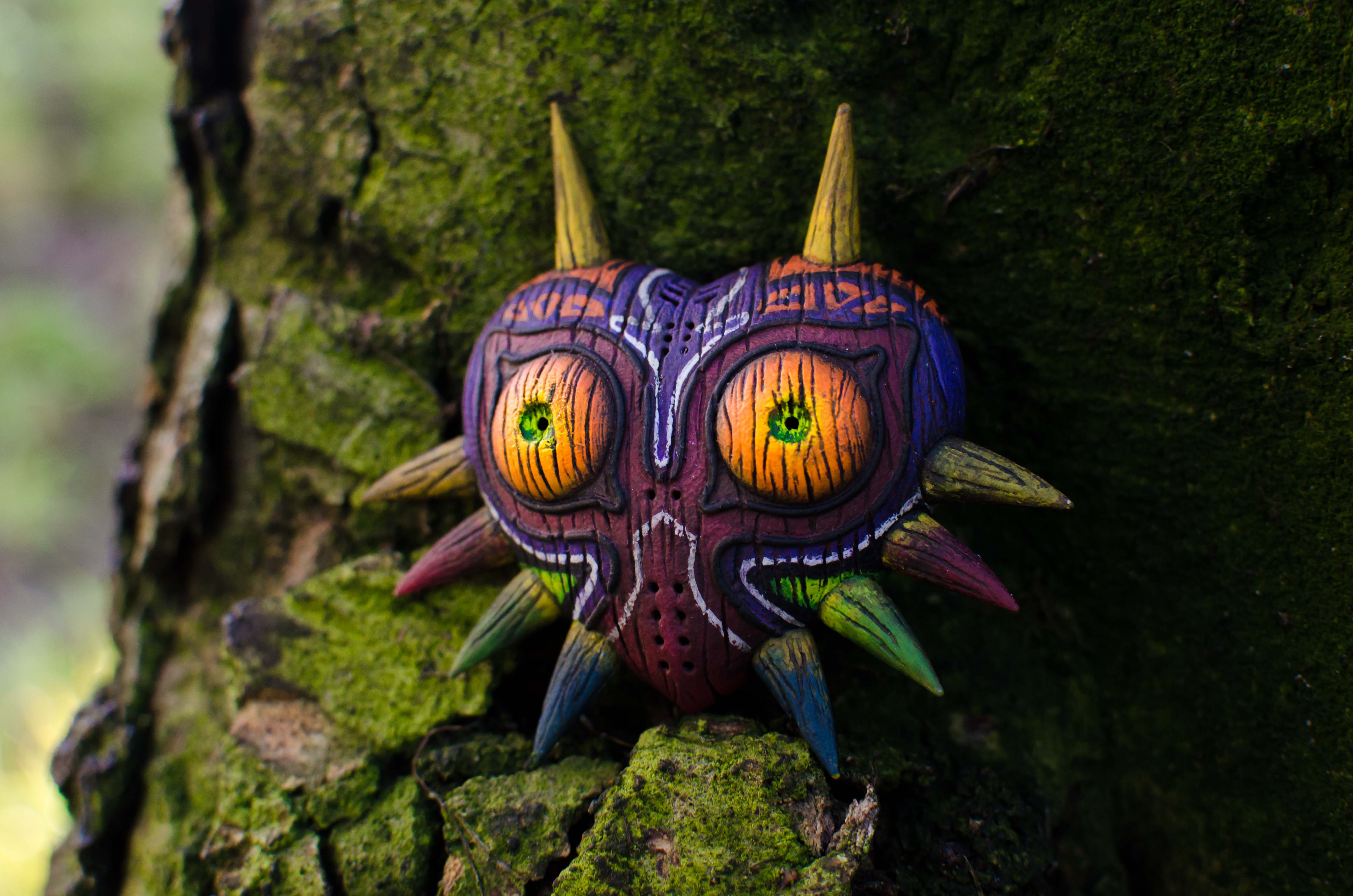 Majoras Mask HD model with Woodgrain