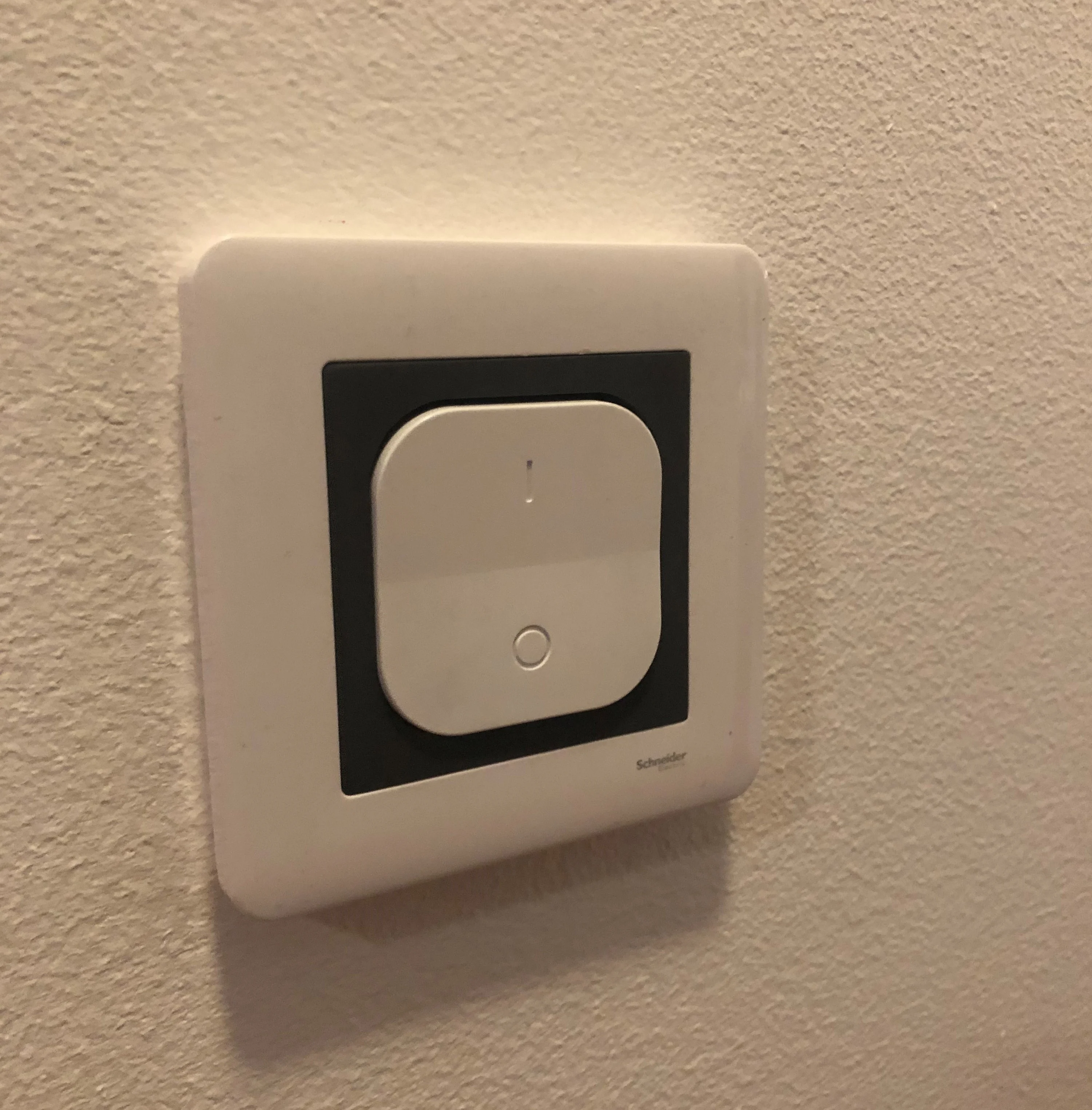 Tradfri on off adapter for Schneider Exxact