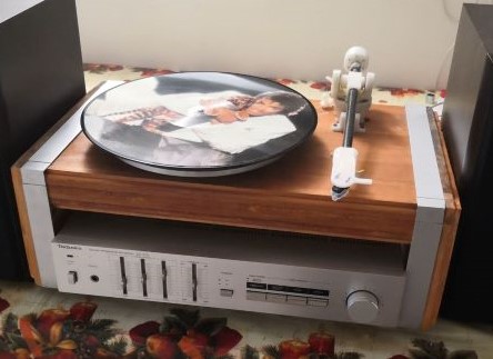 Record Player, with printable supports and tonearm