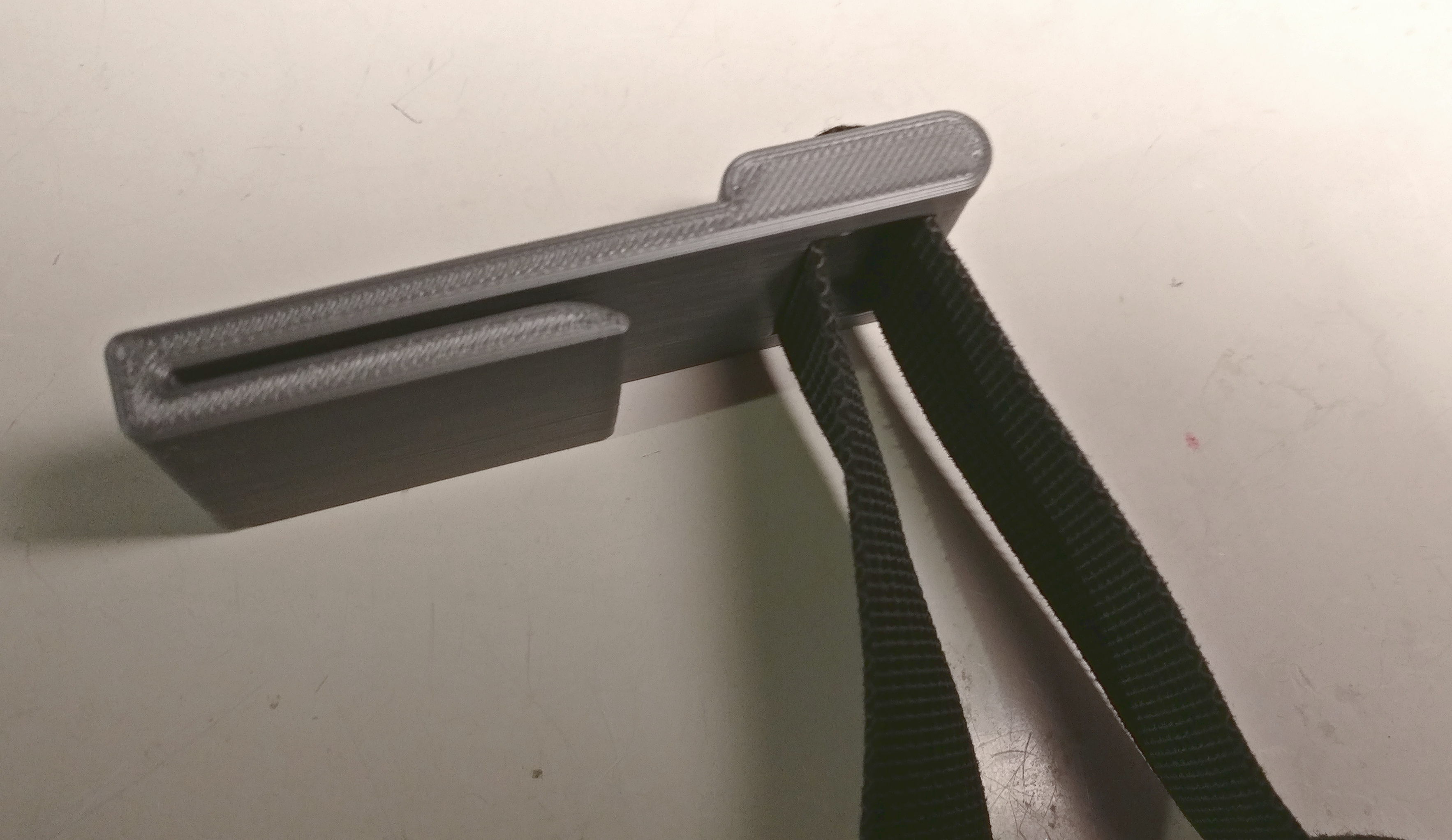 Hook buckle for messenger bag