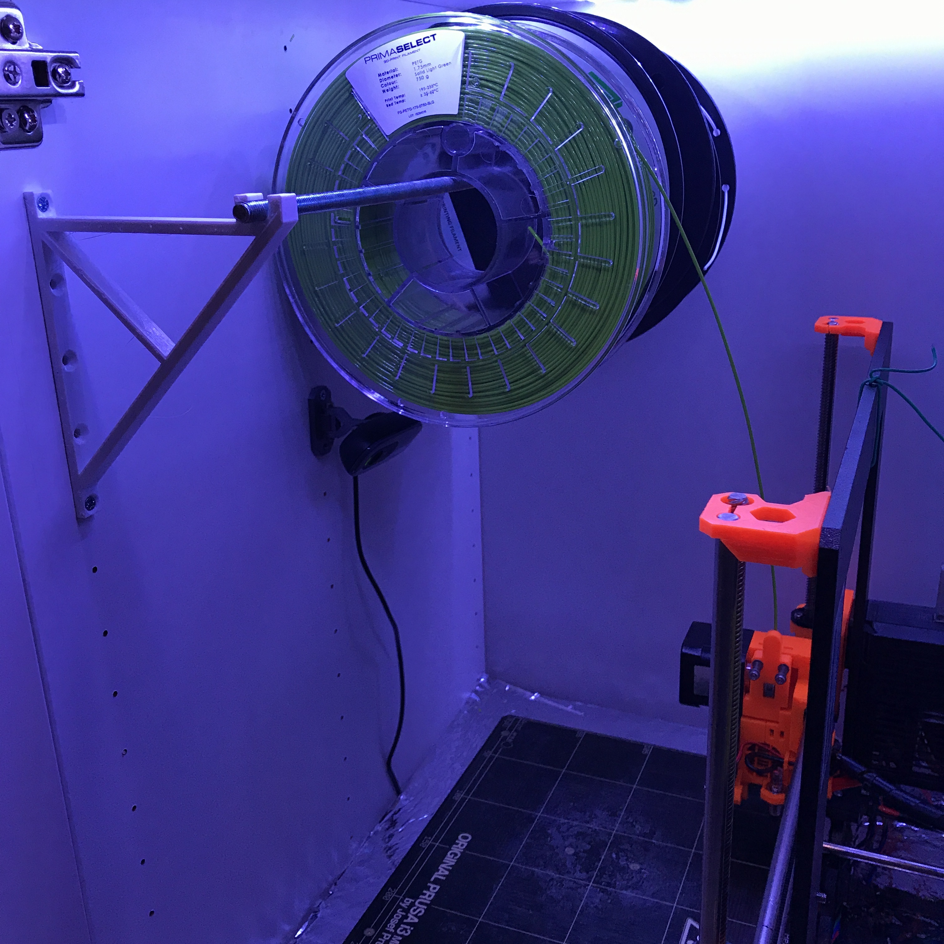 Spool holder for Ikea Enclosure
