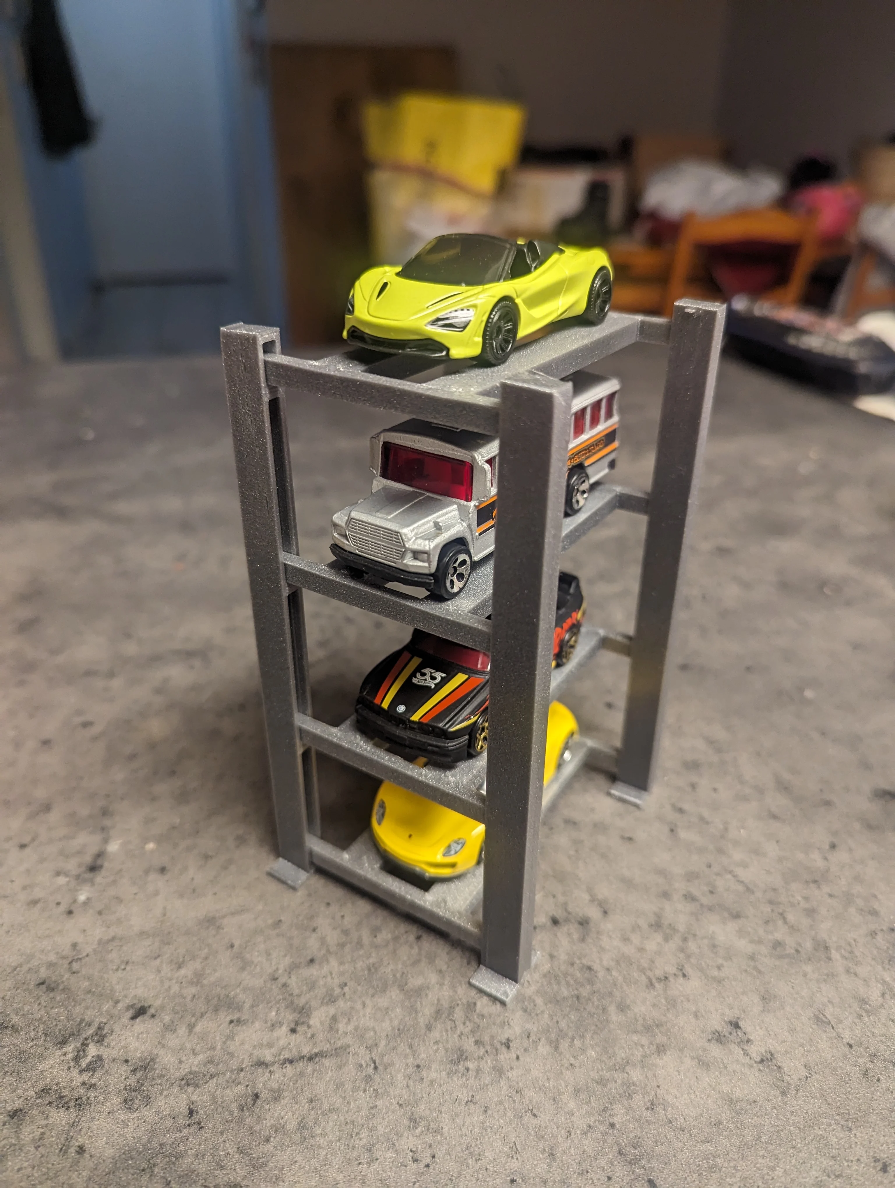 Hot Wheels 4-car Display