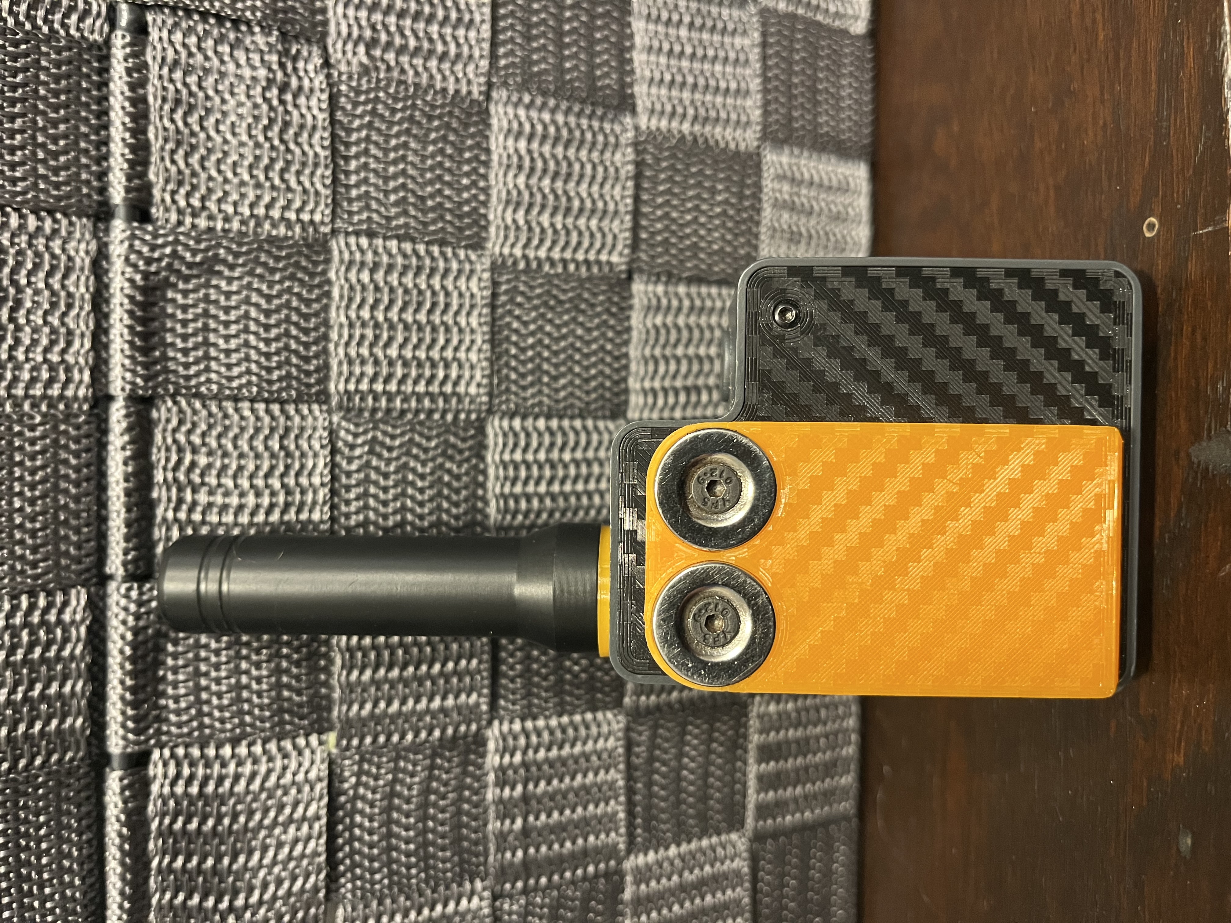 T-echo back cover for extended battery, with clip and magnets