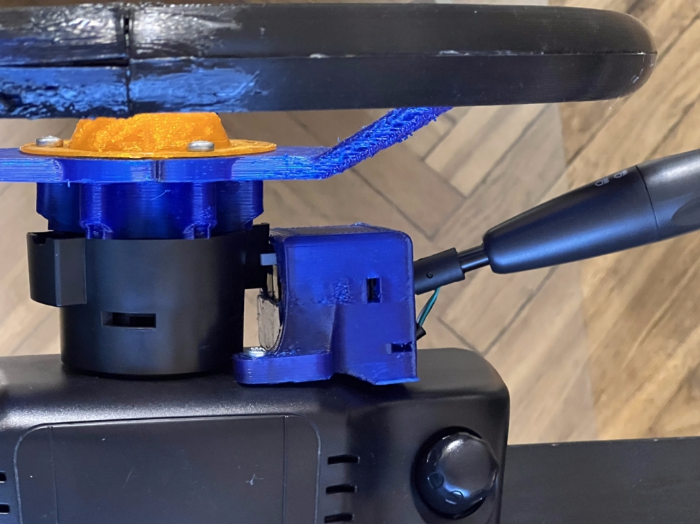 Turn signal lever mount for Logitech G25