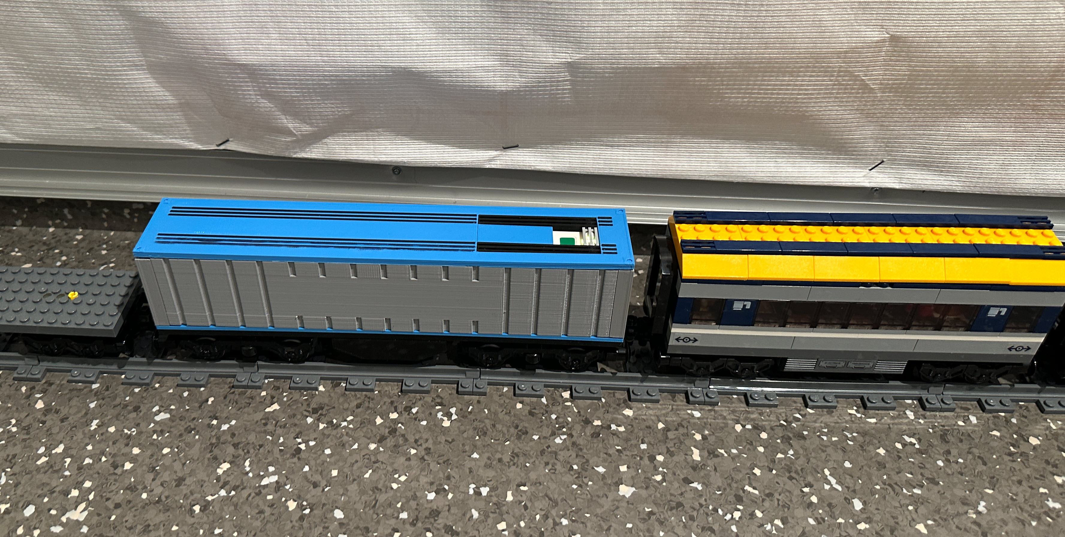 Powered_Container_Train-carriage_Maersk